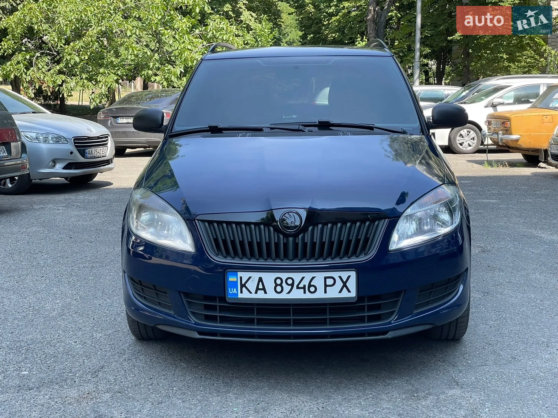 2011 Skoda Fabia - мініатюра 2