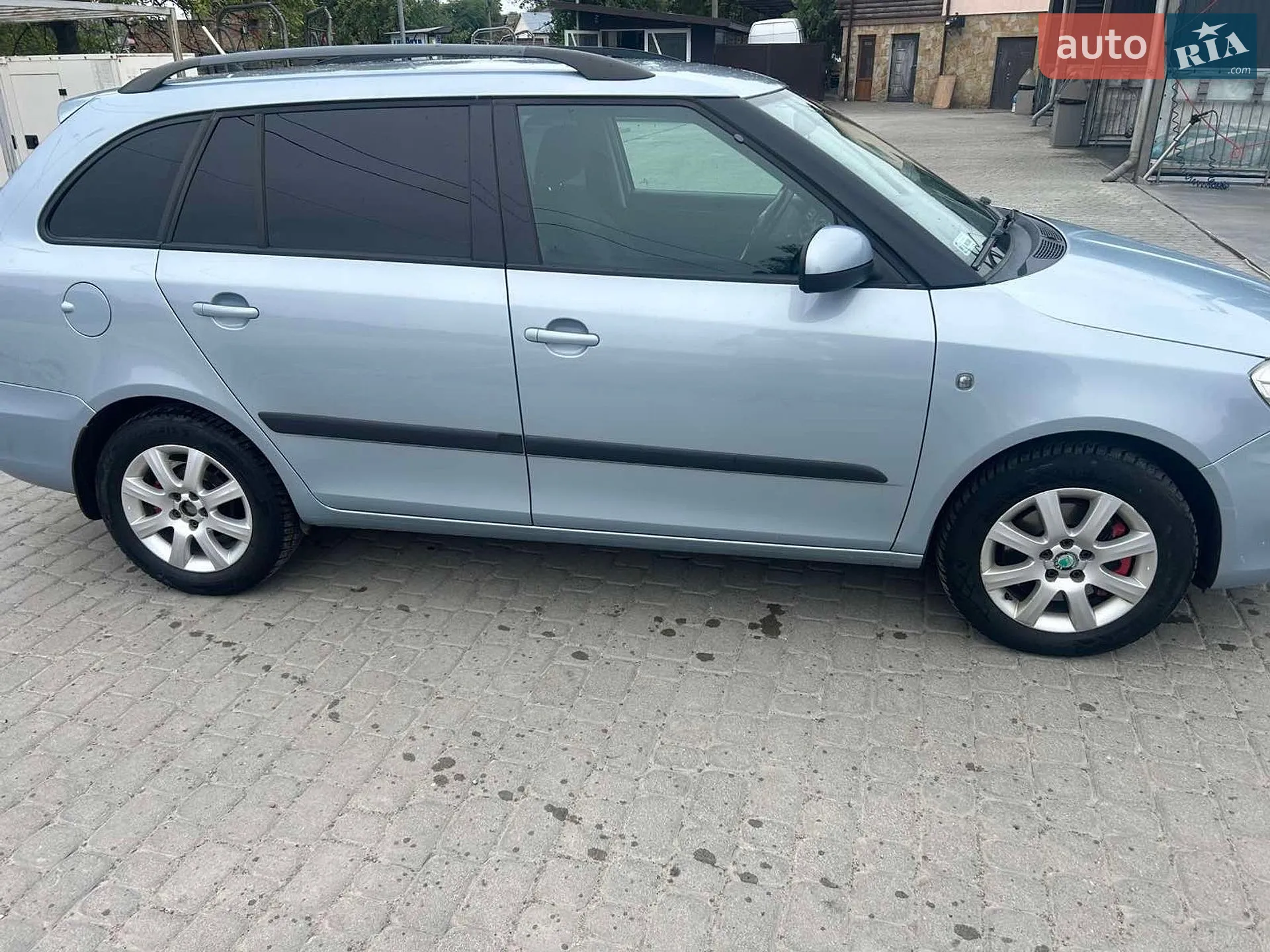2010 Skoda Fabia - мініатюра 4