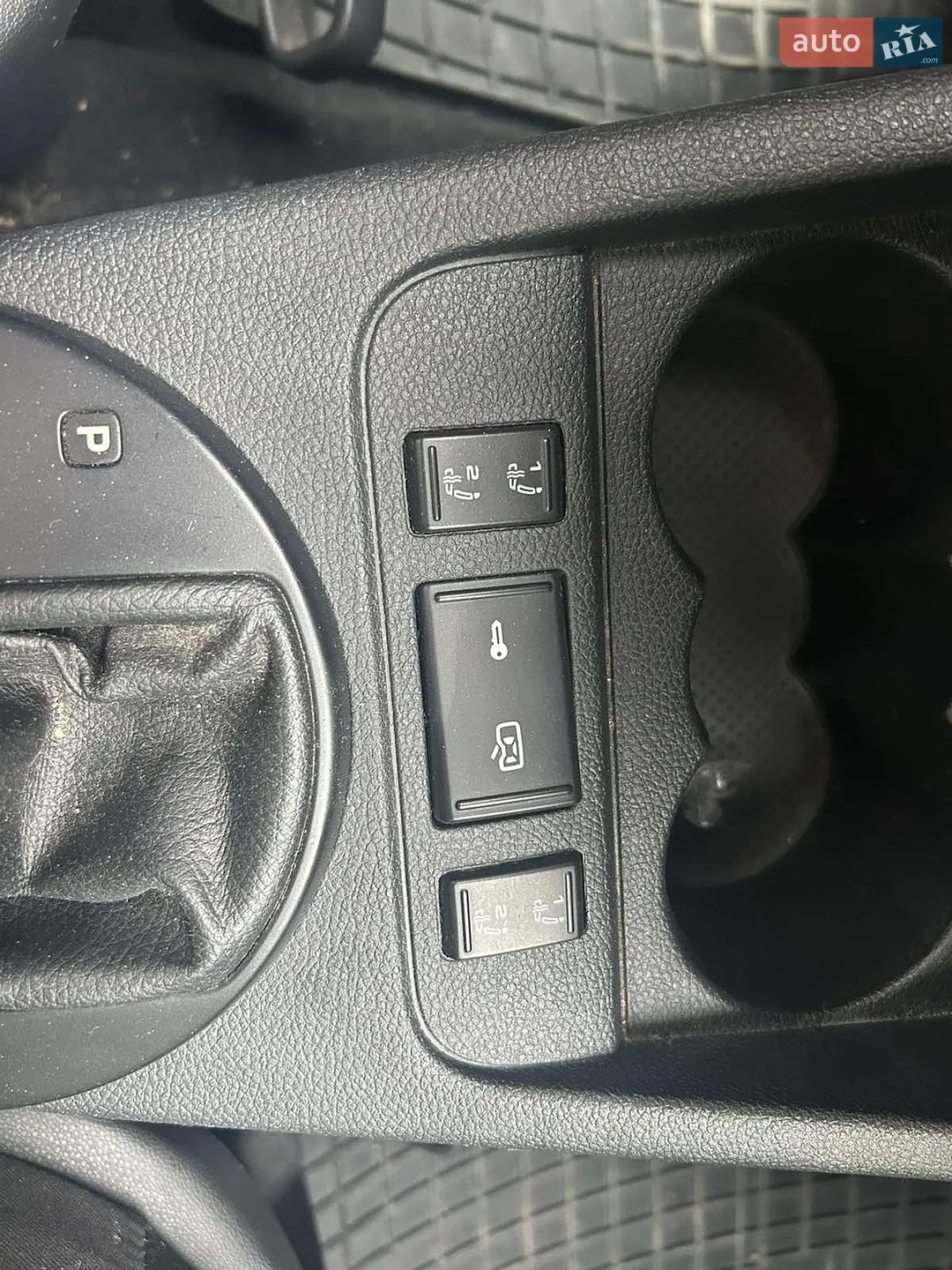 2010 Skoda Fabia - мініатюра 9