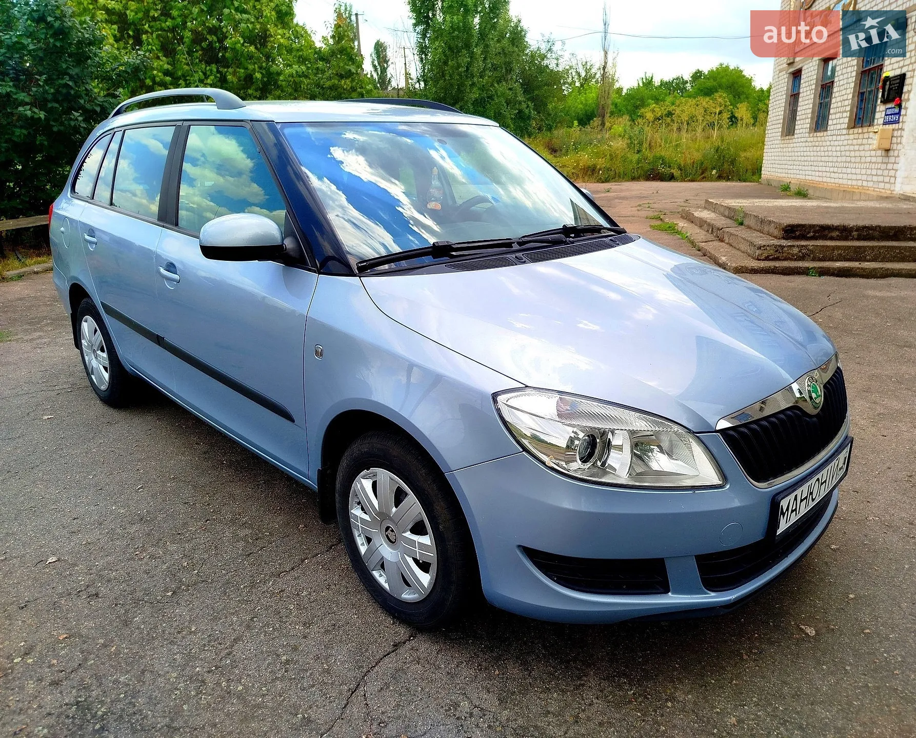 2010 Skoda Fabia - мініатюра 6