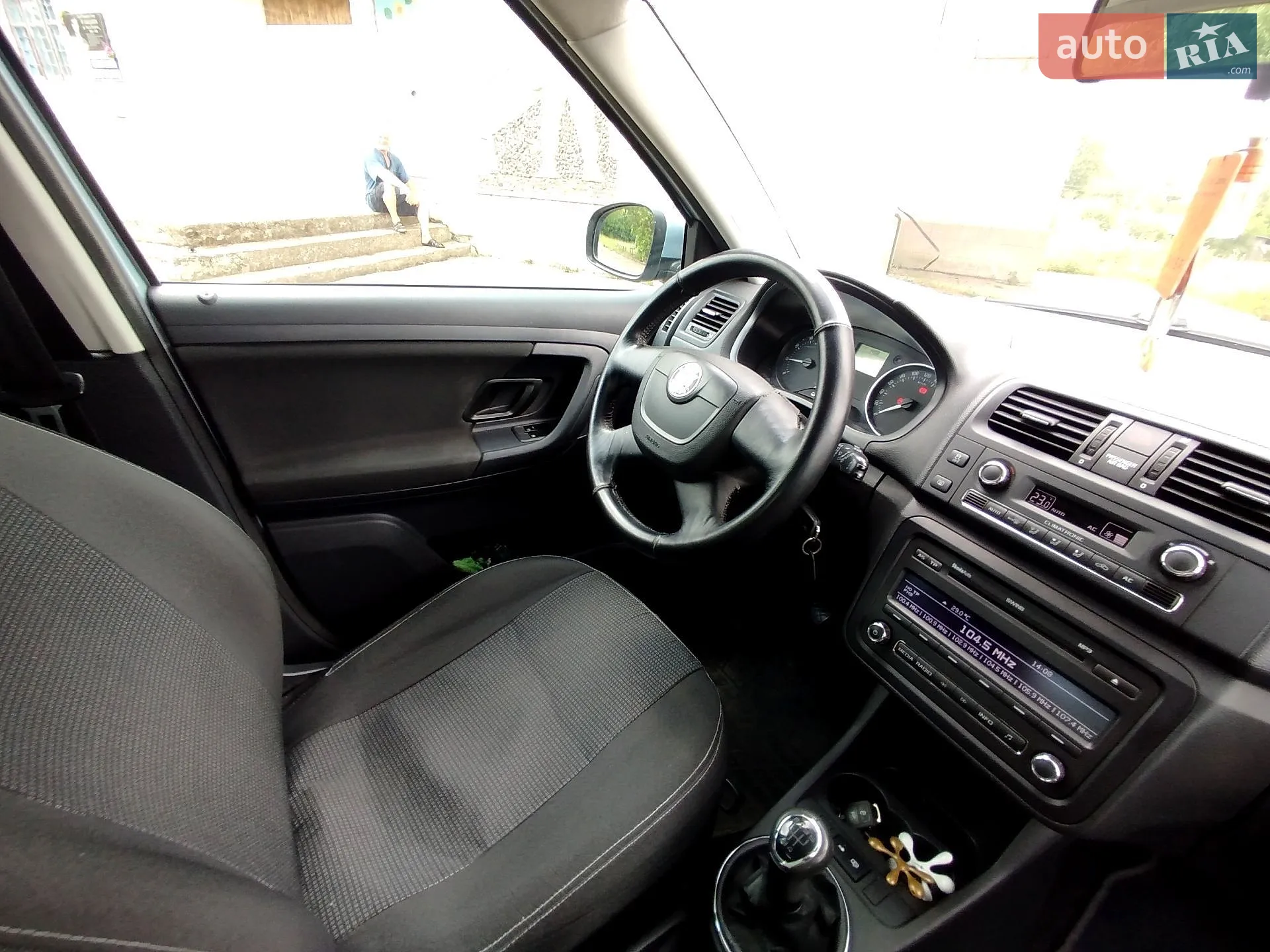 2010 Skoda Fabia - мініатюра 42