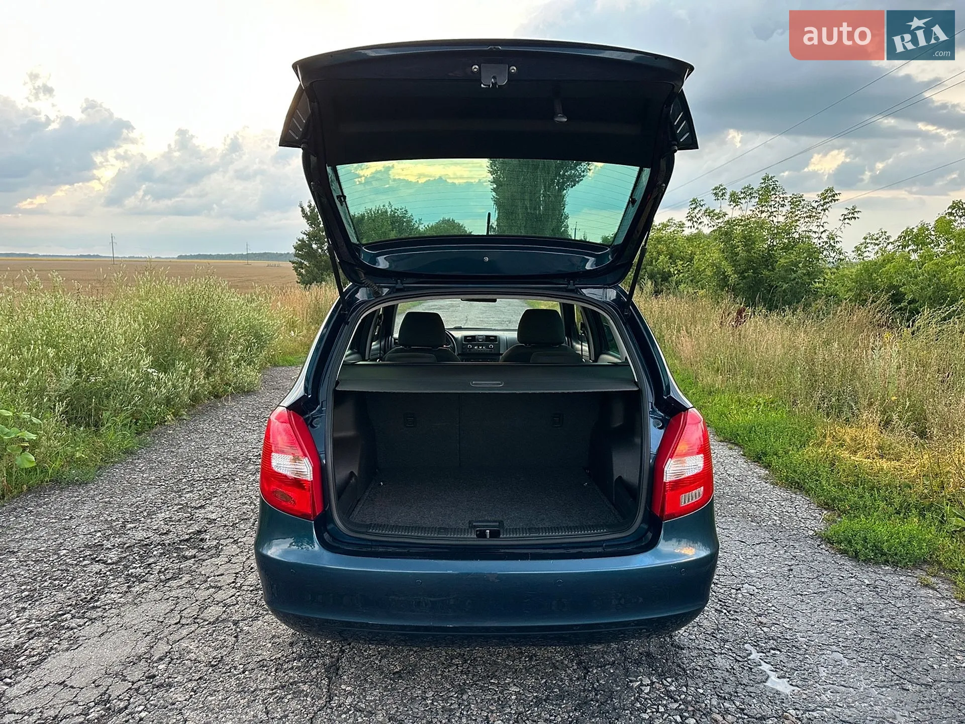 2013 Skoda Fabia - мініатюра 10