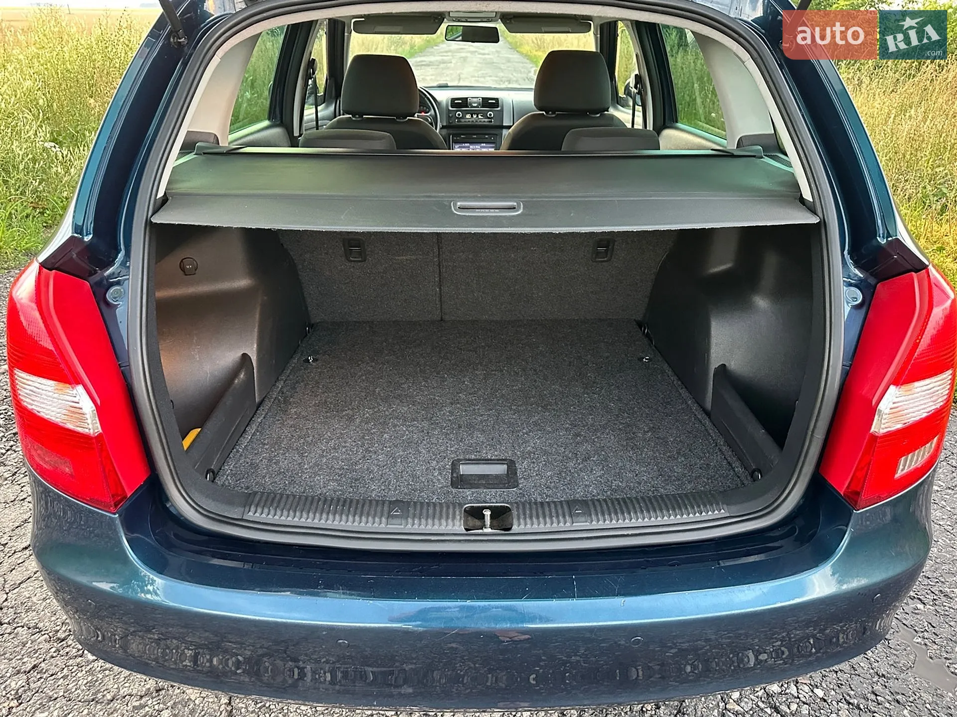 2013 Skoda Fabia - мініатюра 12