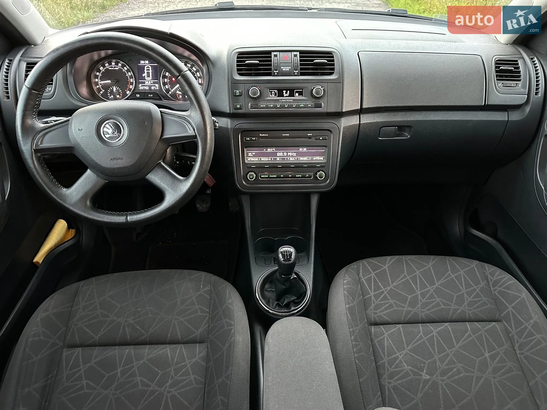 2013 Skoda Fabia - мініатюра 24