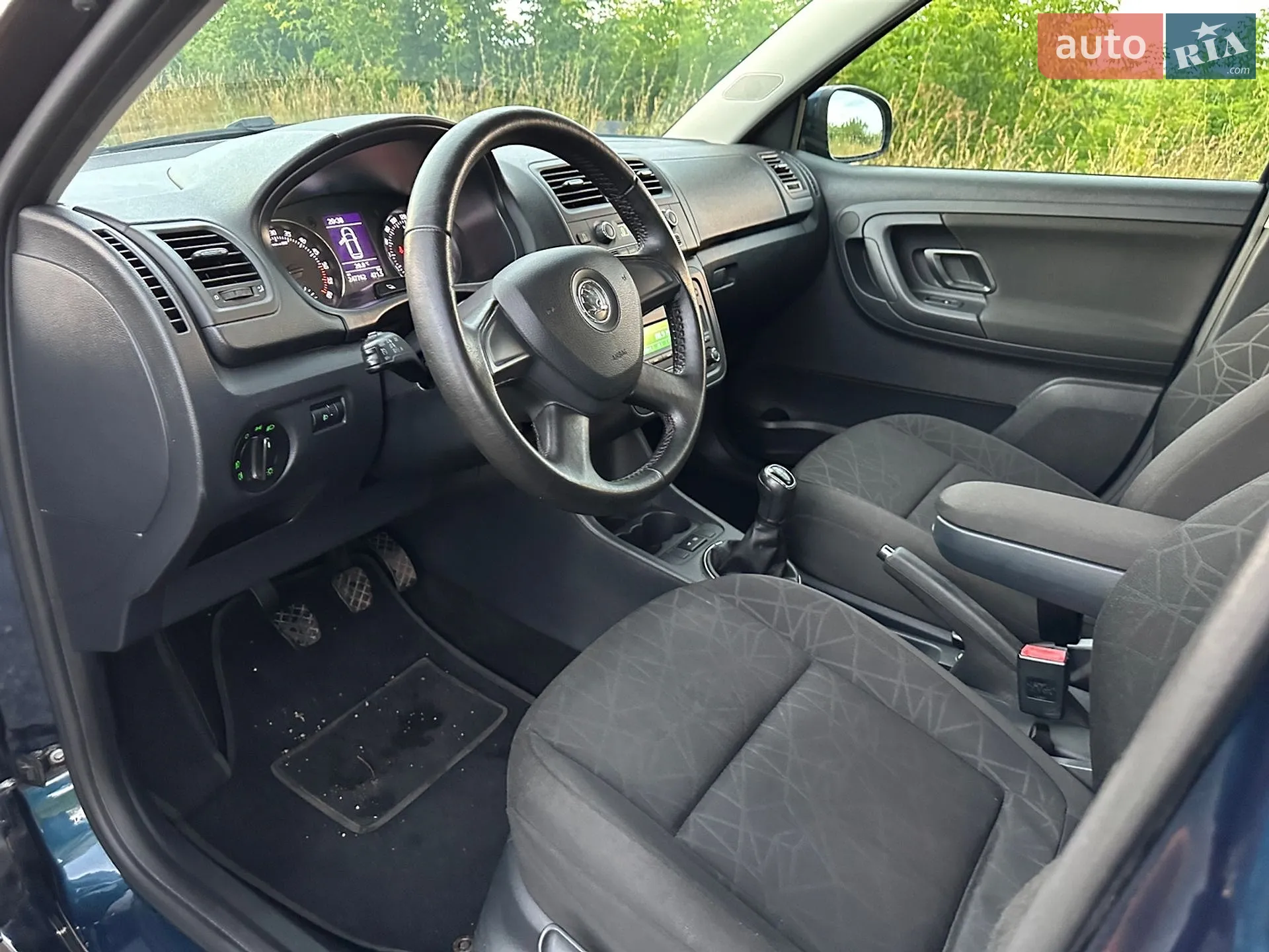 2013 Skoda Fabia - мініатюра 28
