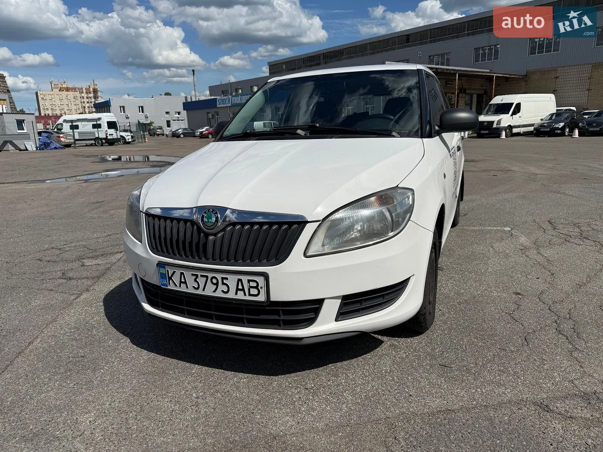 2012 Skoda Fabia - мініатюра 5