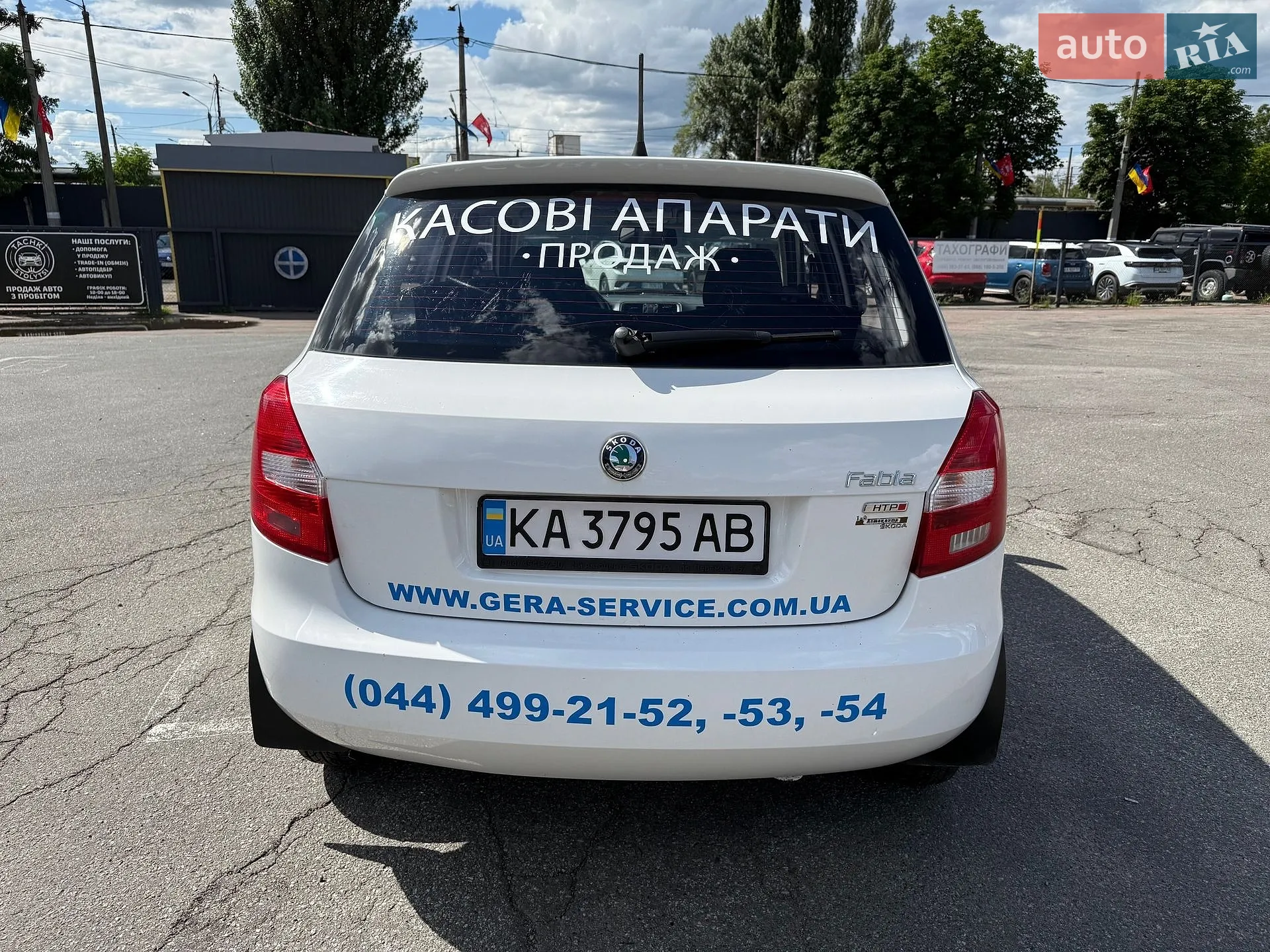2012 Skoda Fabia - мініатюра 11