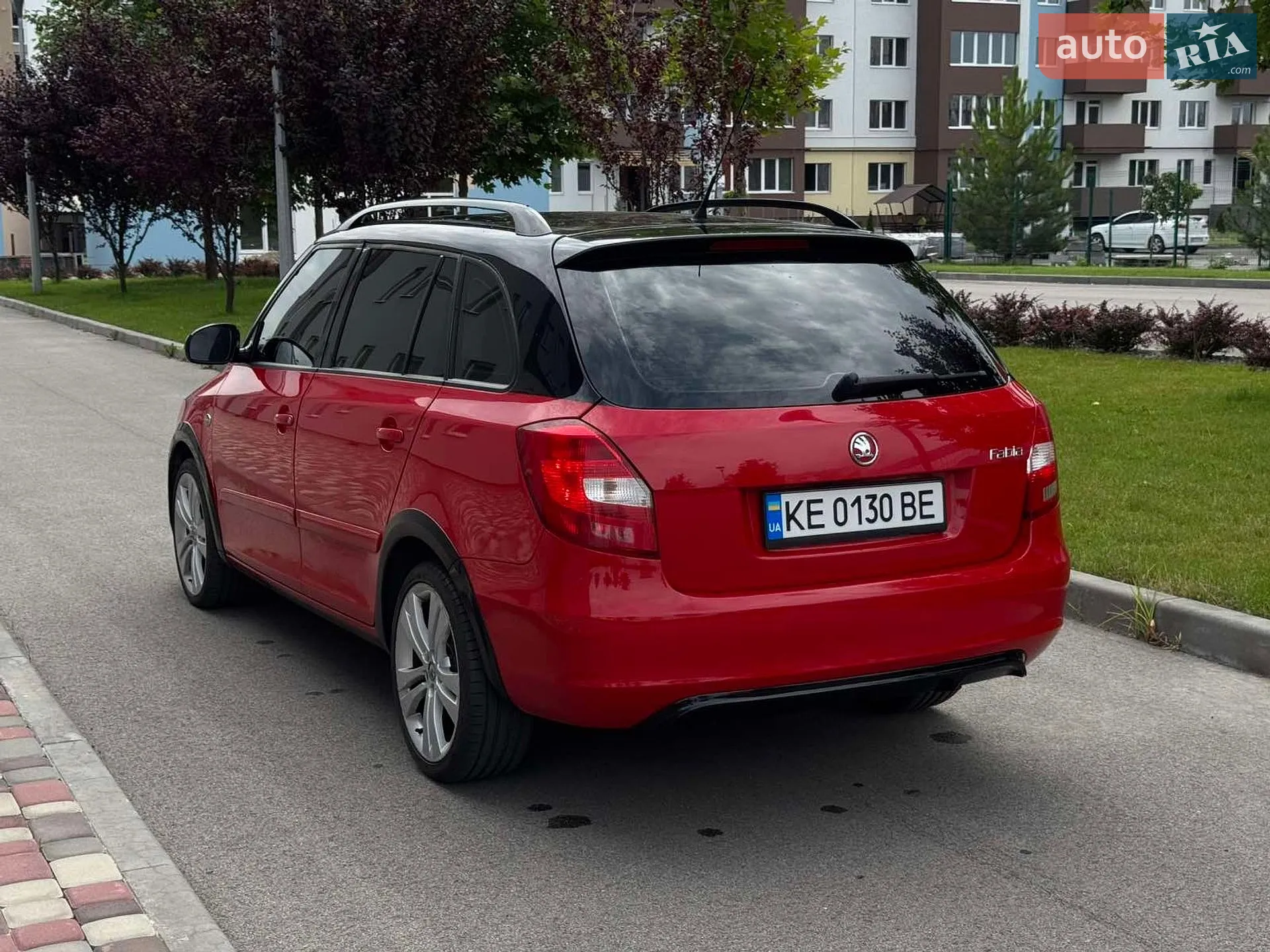 2012 Skoda Fabia - мініатюра 11