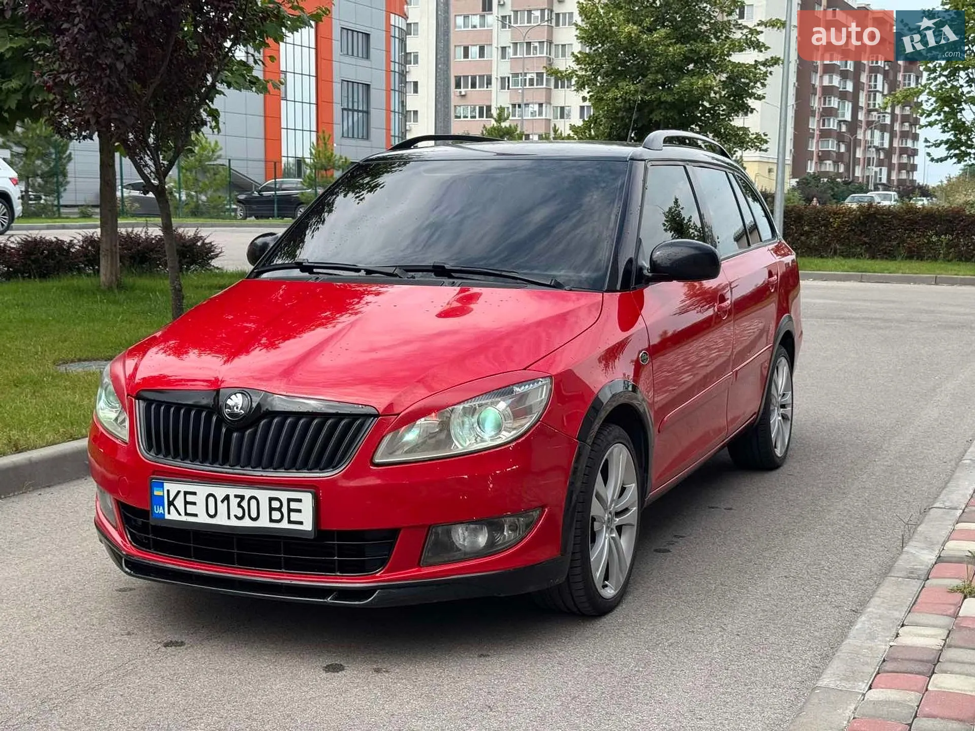 2012 Skoda Fabia - мініатюра 8