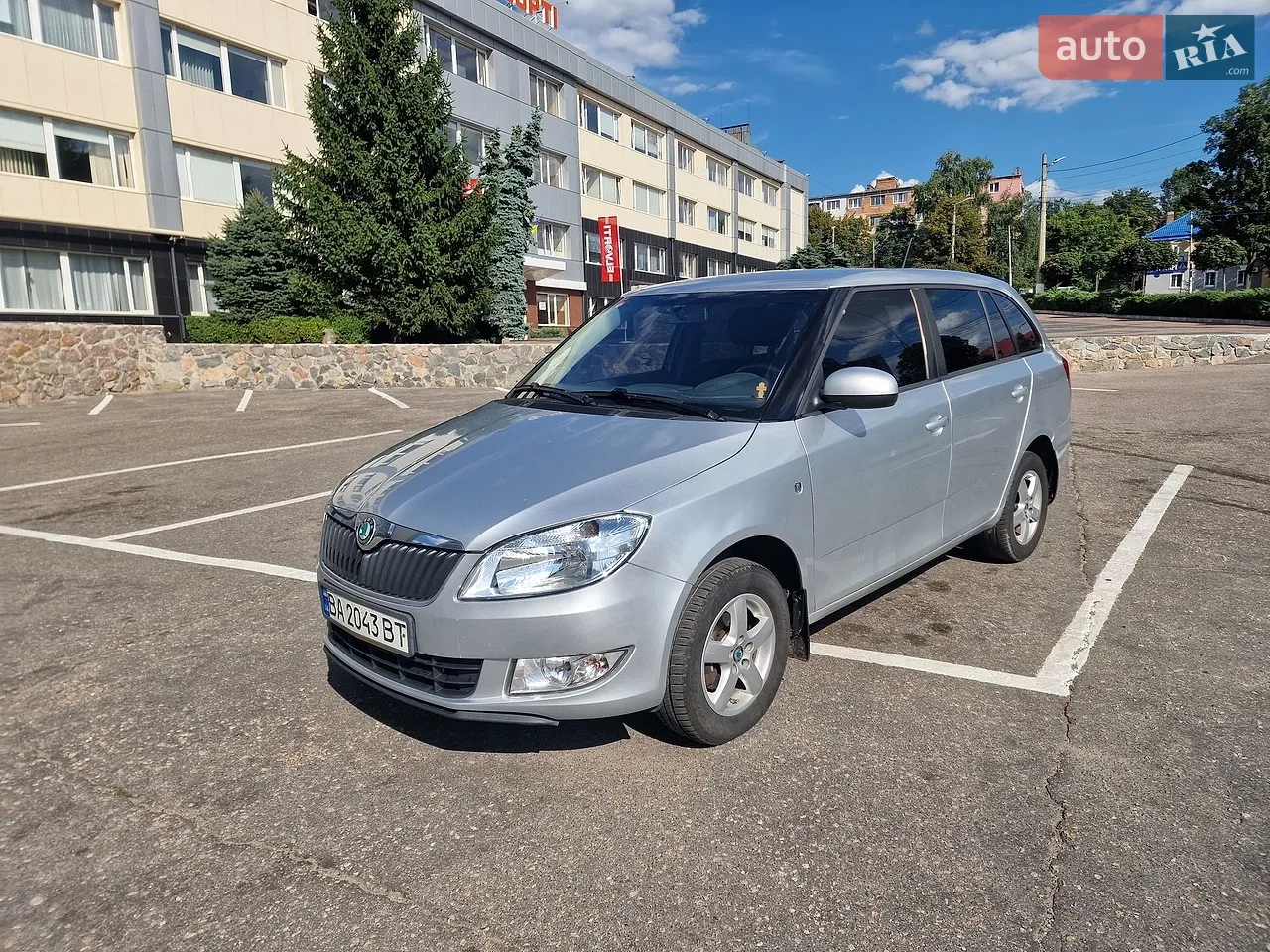 2012 Skoda Fabia - мініатюра 10