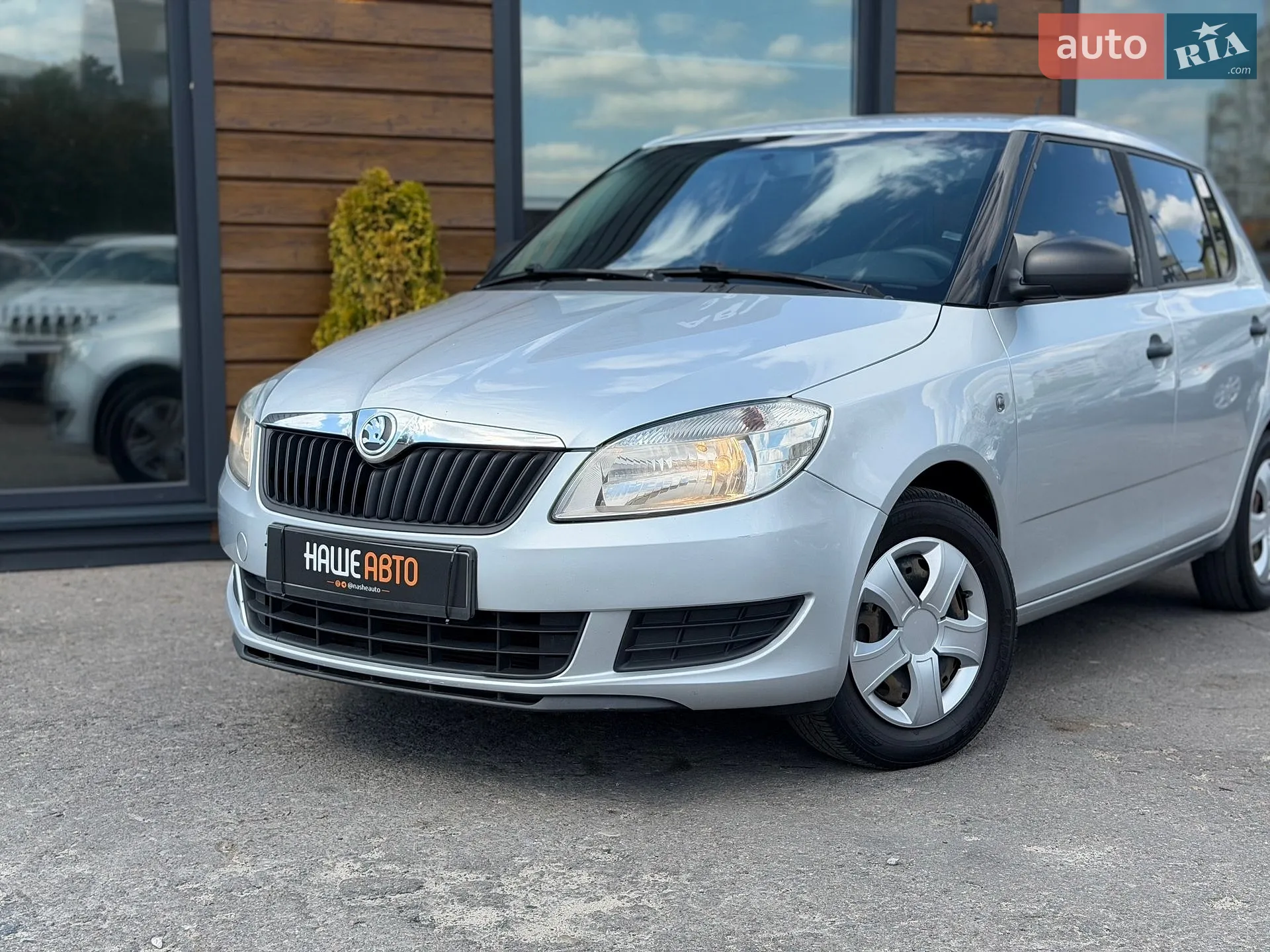 2014 Skoda Fabia - мініатюра 3