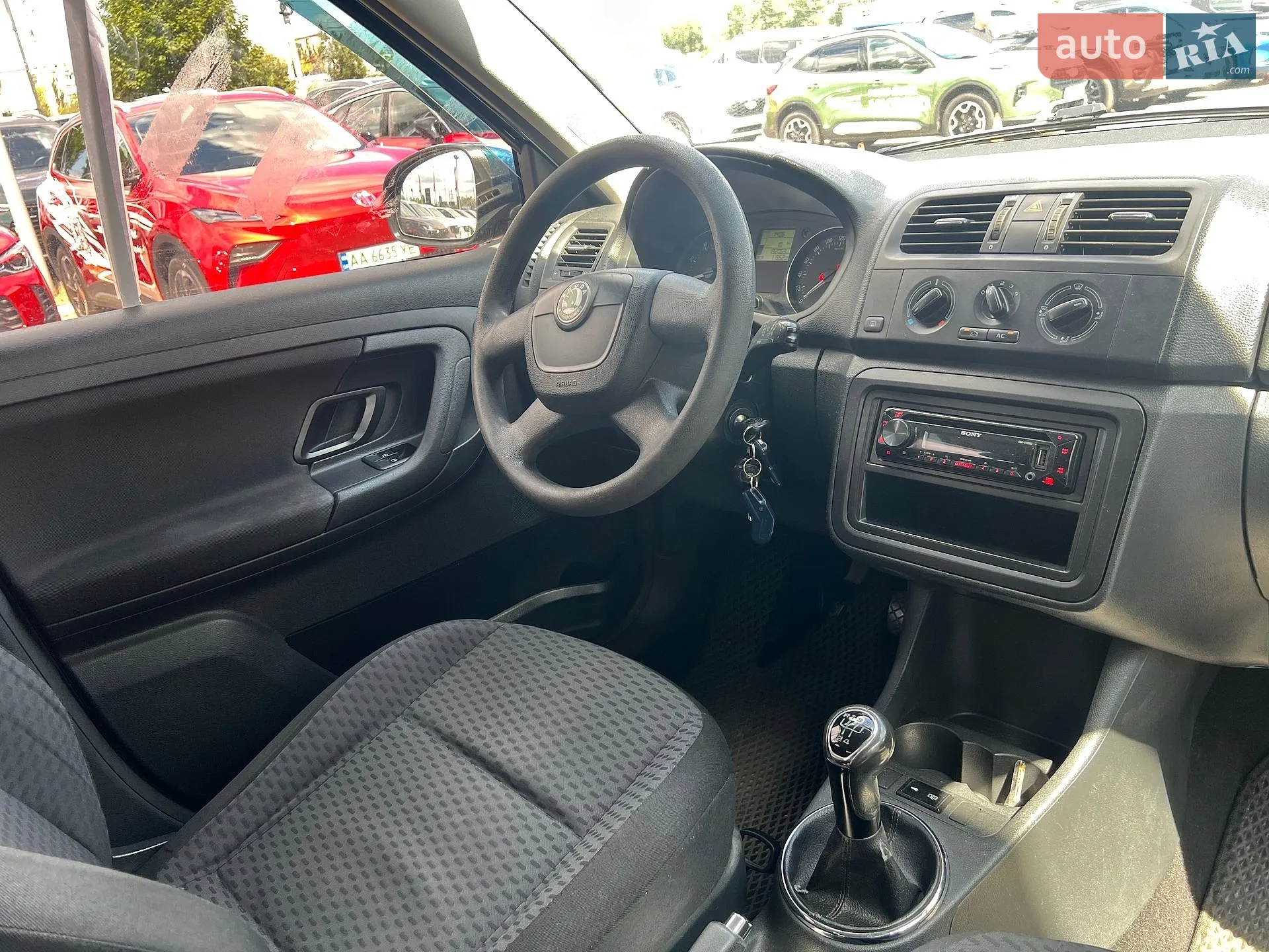 2011 Skoda Fabia - мініатюра 25