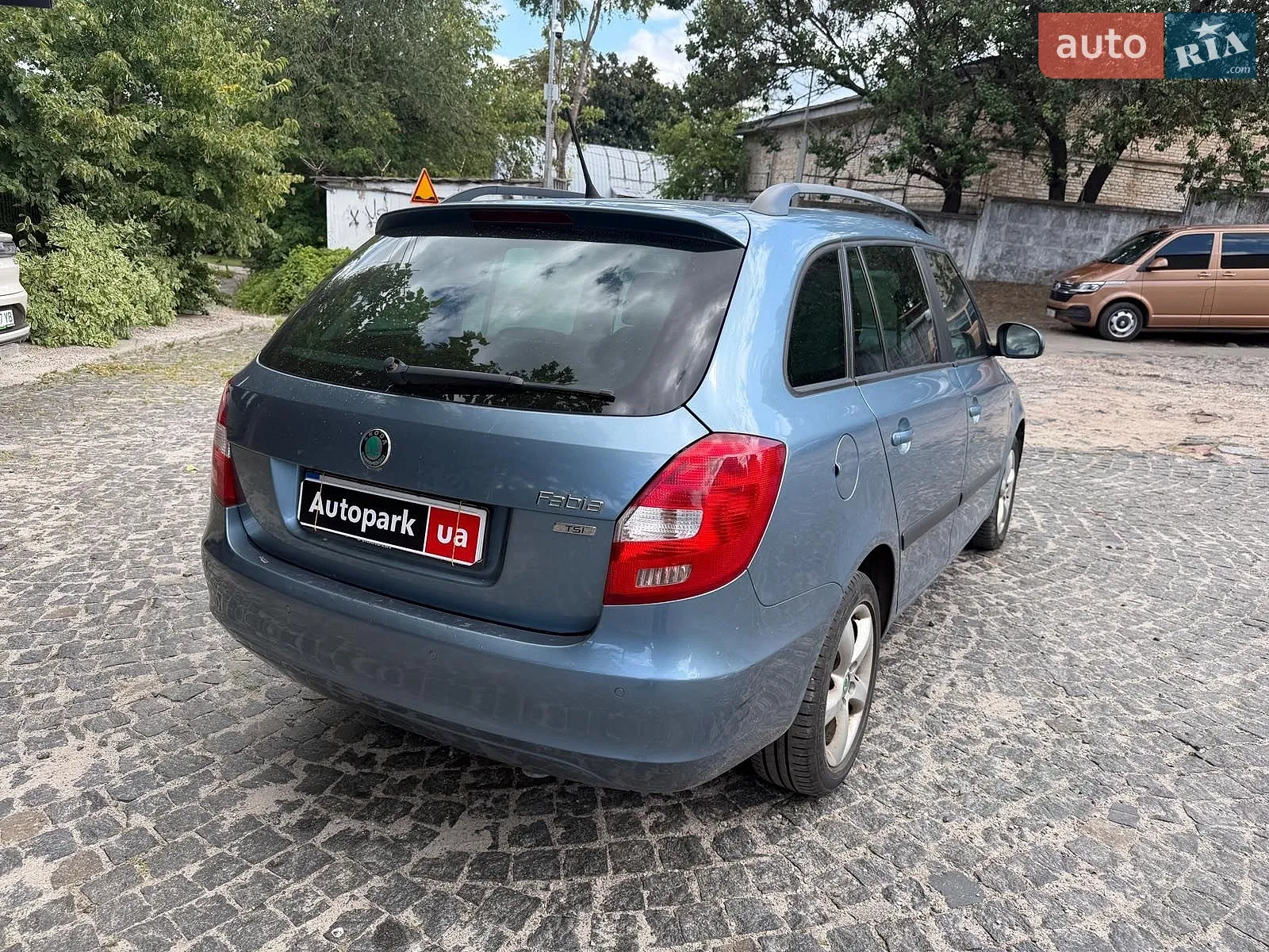 2011 Skoda Fabia - мініатюра 6