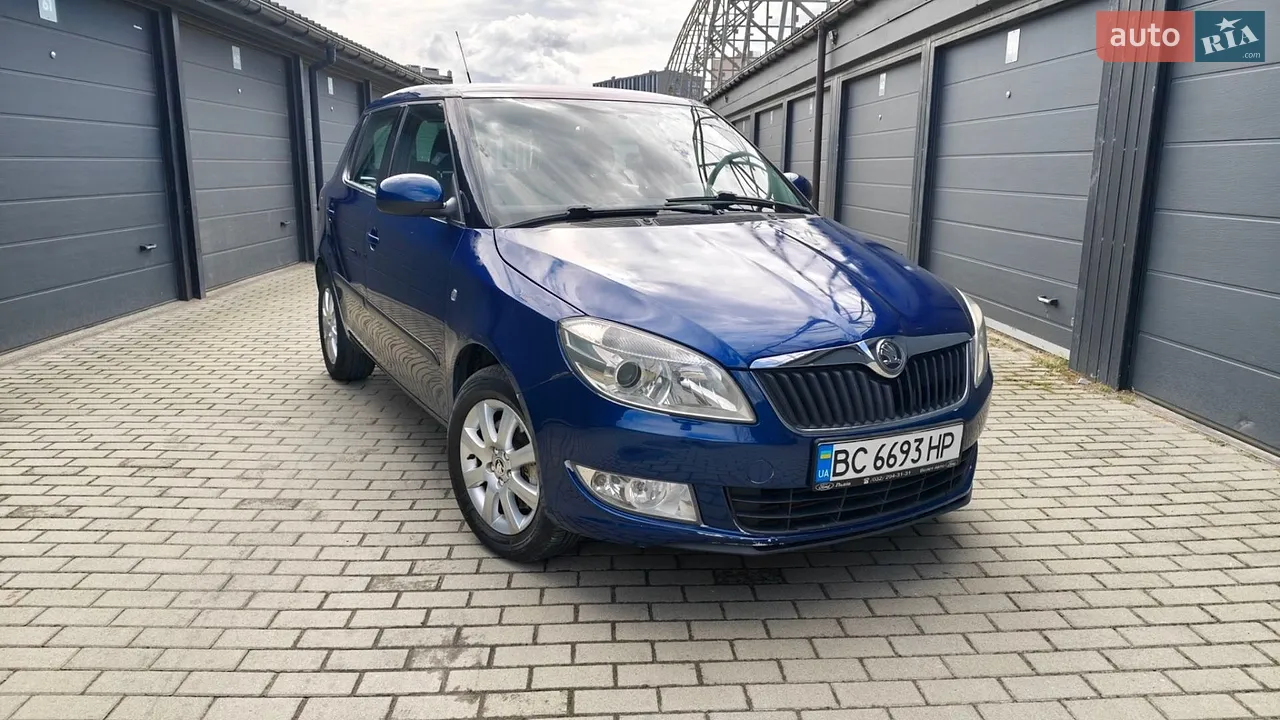 2010 Skoda Fabia - мініатюра 21