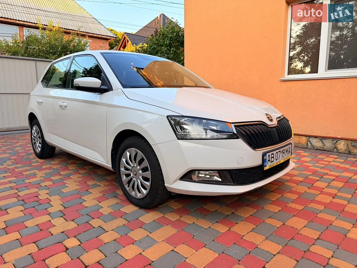 2019 Skoda Fabia - мініатюра 2