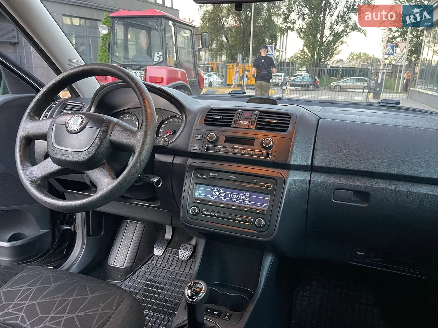 2011 Skoda Fabia - мініатюра 24