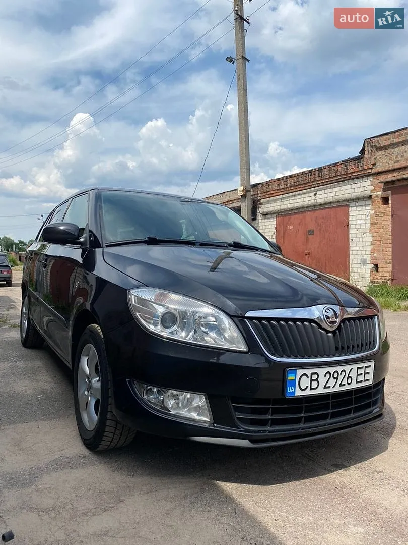 2011 Skoda Fabia - мініатюра 4