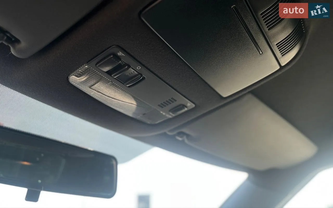 2010 Skoda Fabia - мініатюра 19