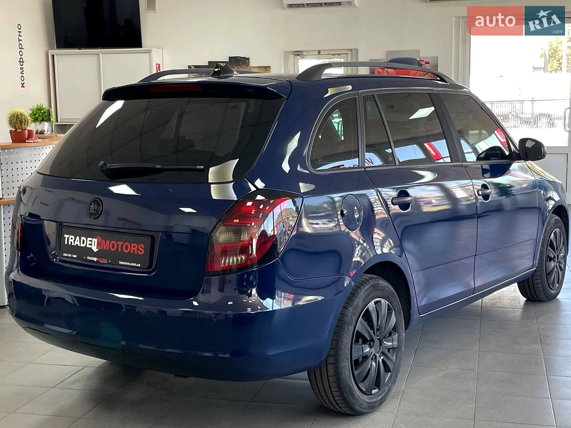 2011 Skoda Fabia - мініатюра 10