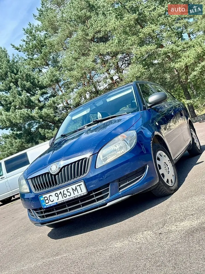 2011 Skoda Fabia - мініатюра 21