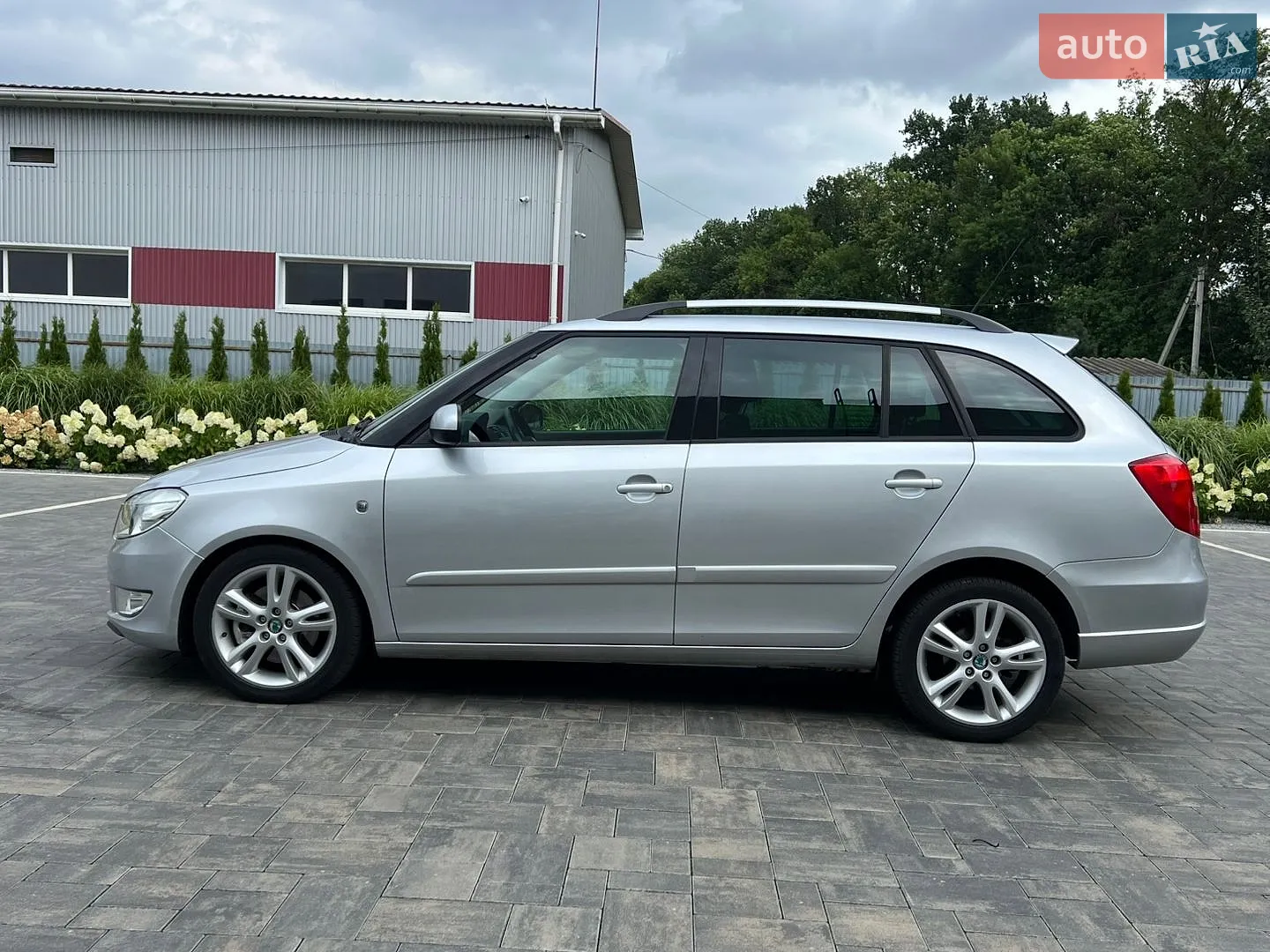 2010 Skoda Fabia - мініатюра 14