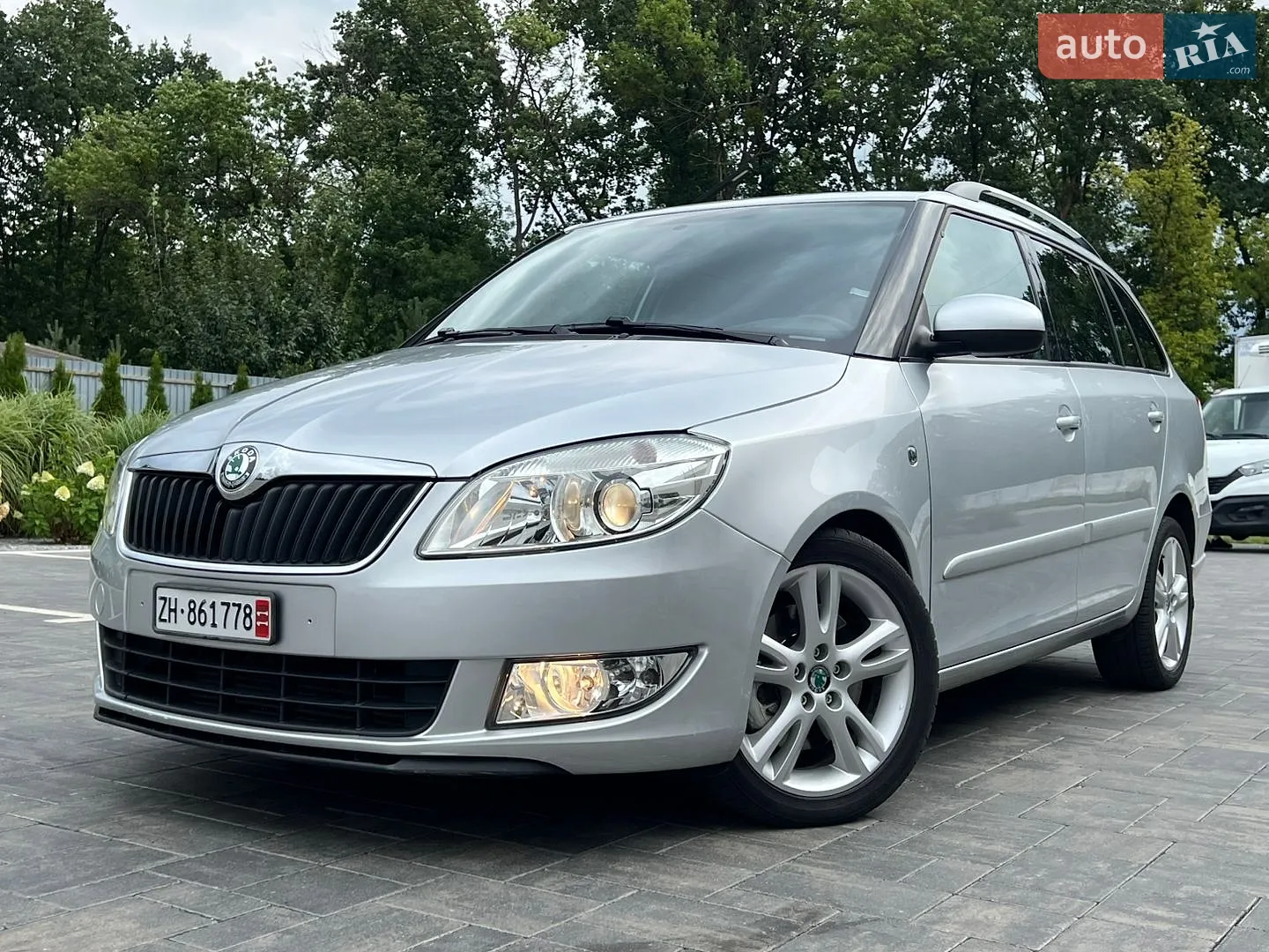 2010 Skoda Fabia - фото 1