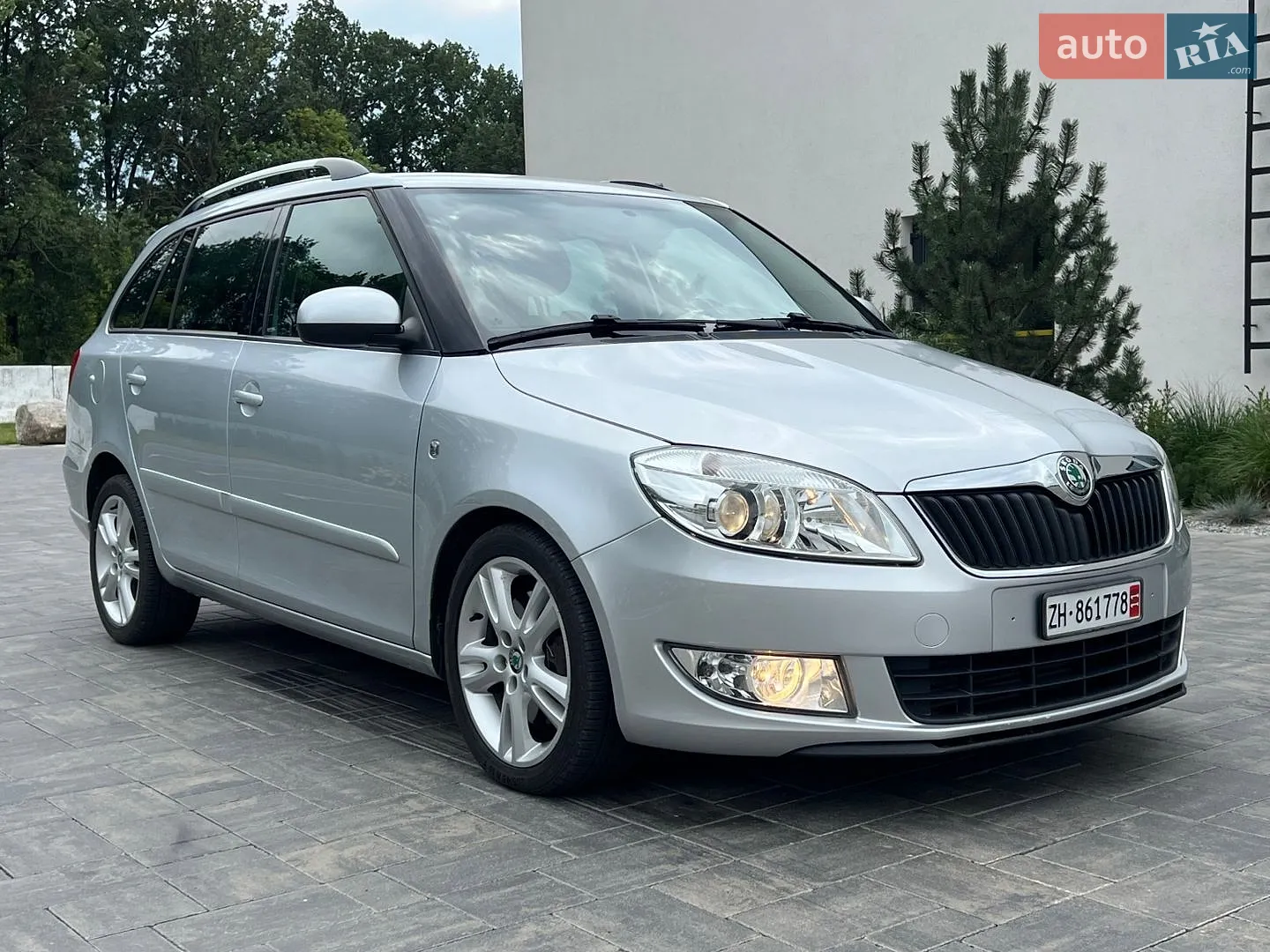 2010 Skoda Fabia - мініатюра 23