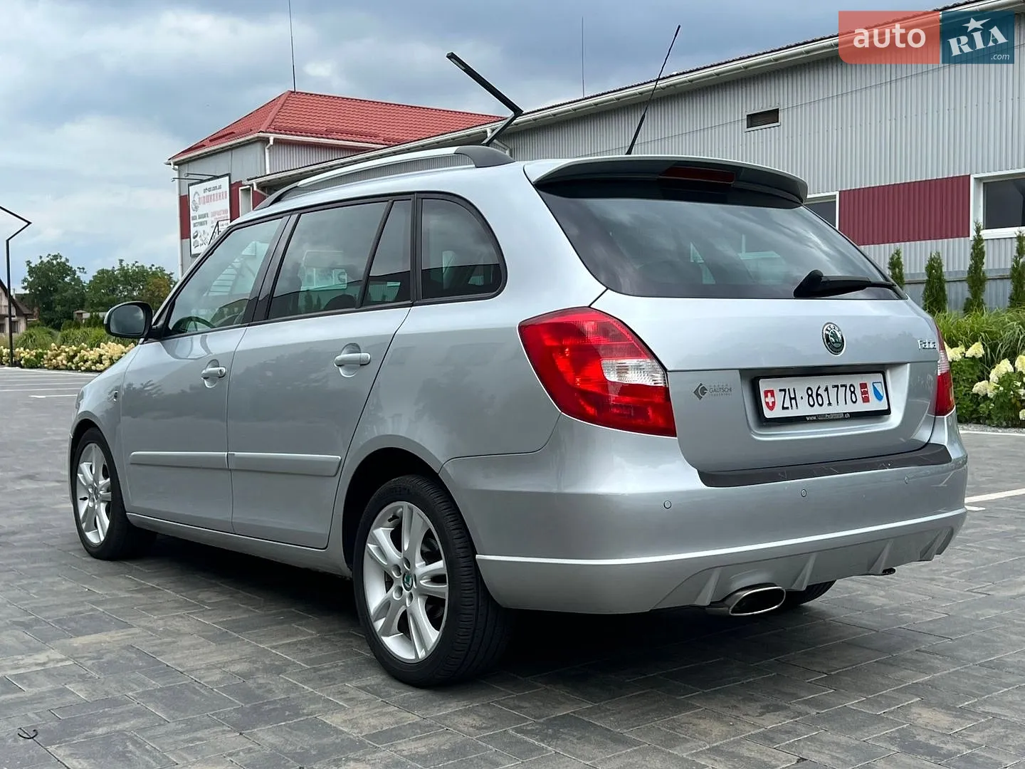 2010 Skoda Fabia - мініатюра 25
