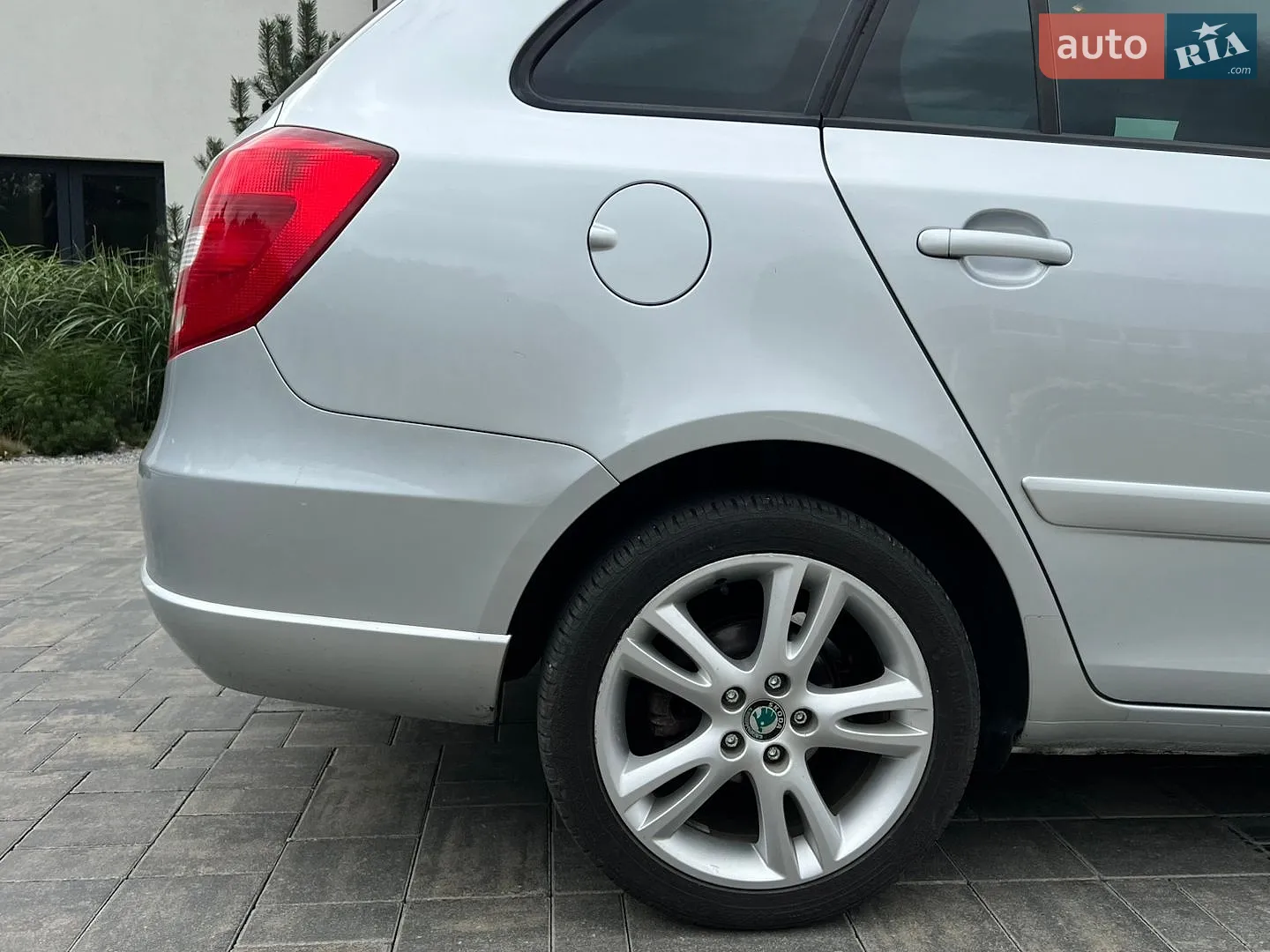 2010 Skoda Fabia - мініатюра 36