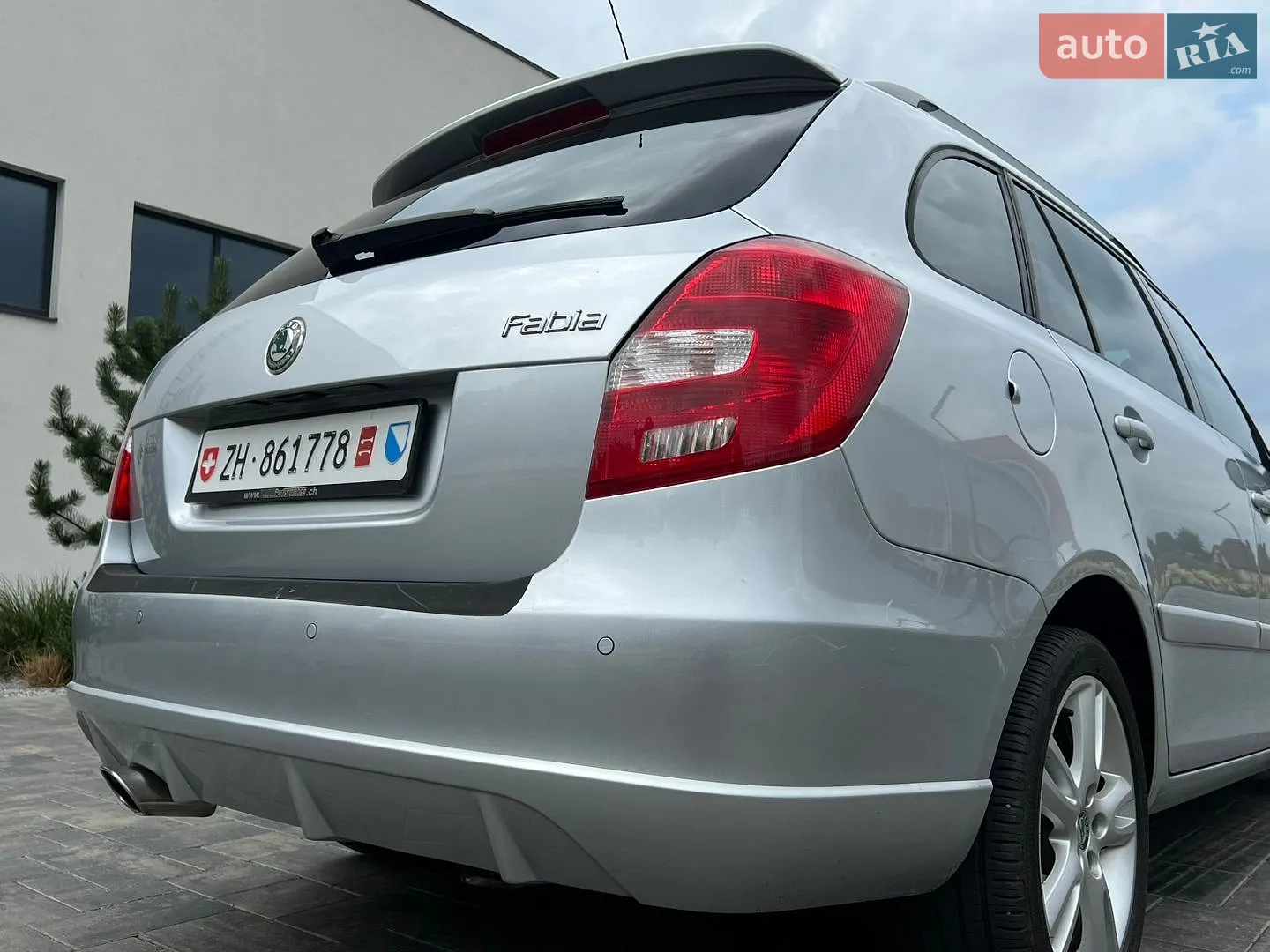 2010 Skoda Fabia - мініатюра 42