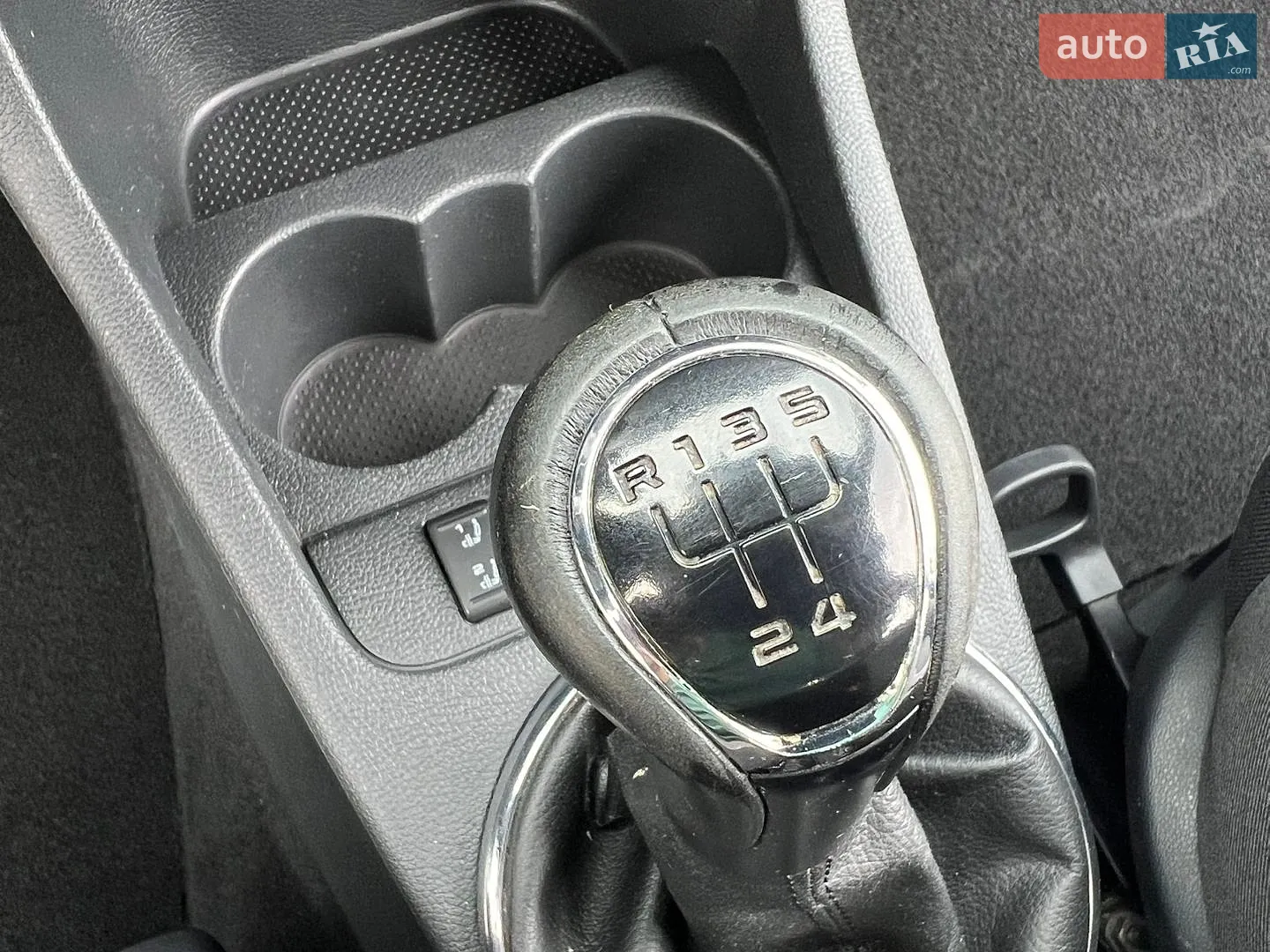 2010 Skoda Fabia - мініатюра 67