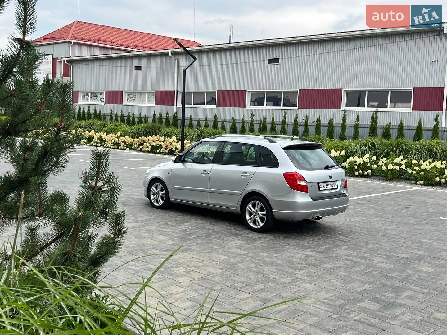 2010 Skoda Fabia - мініатюра 152