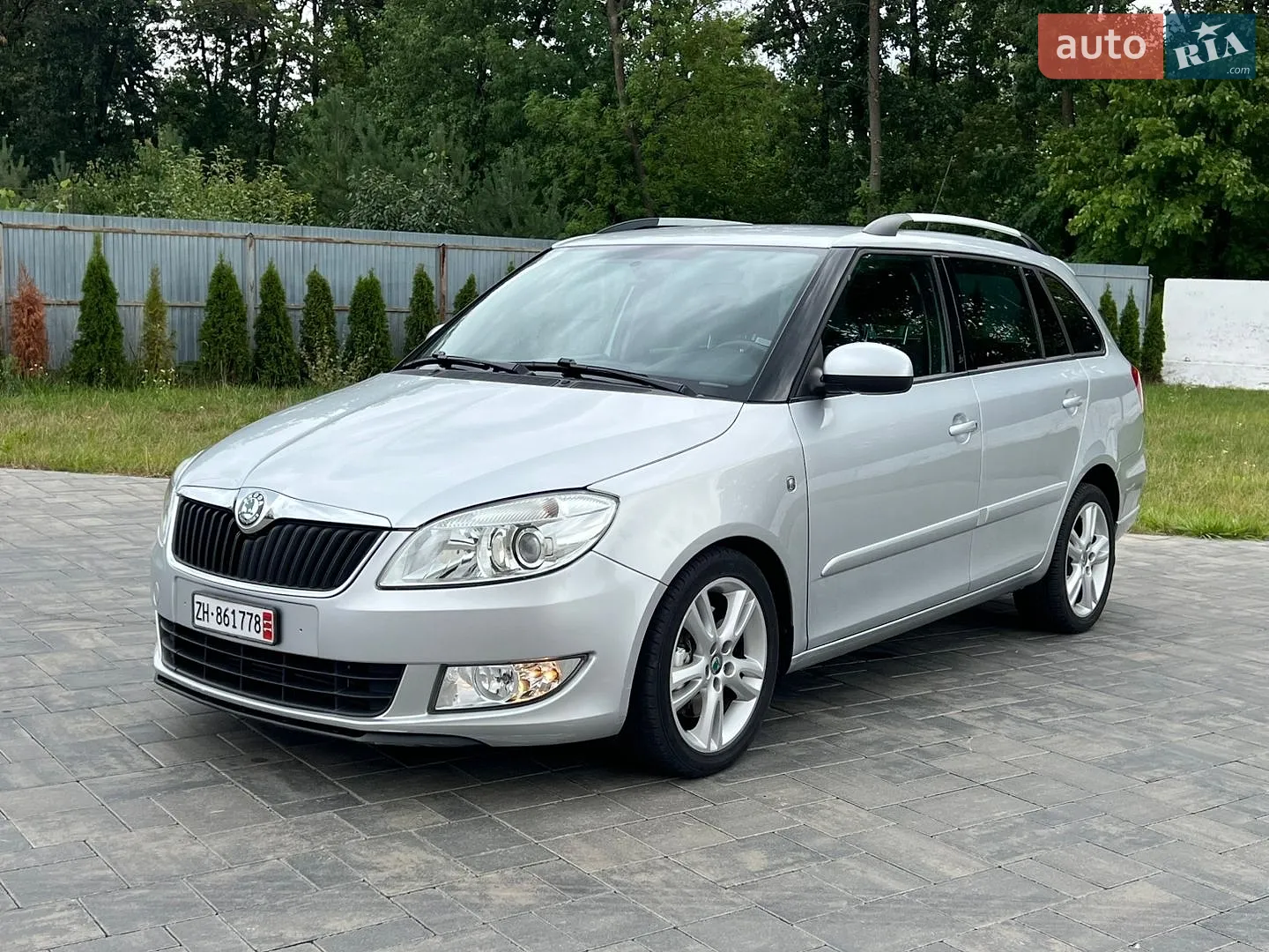 2010 Skoda Fabia - мініатюра 153