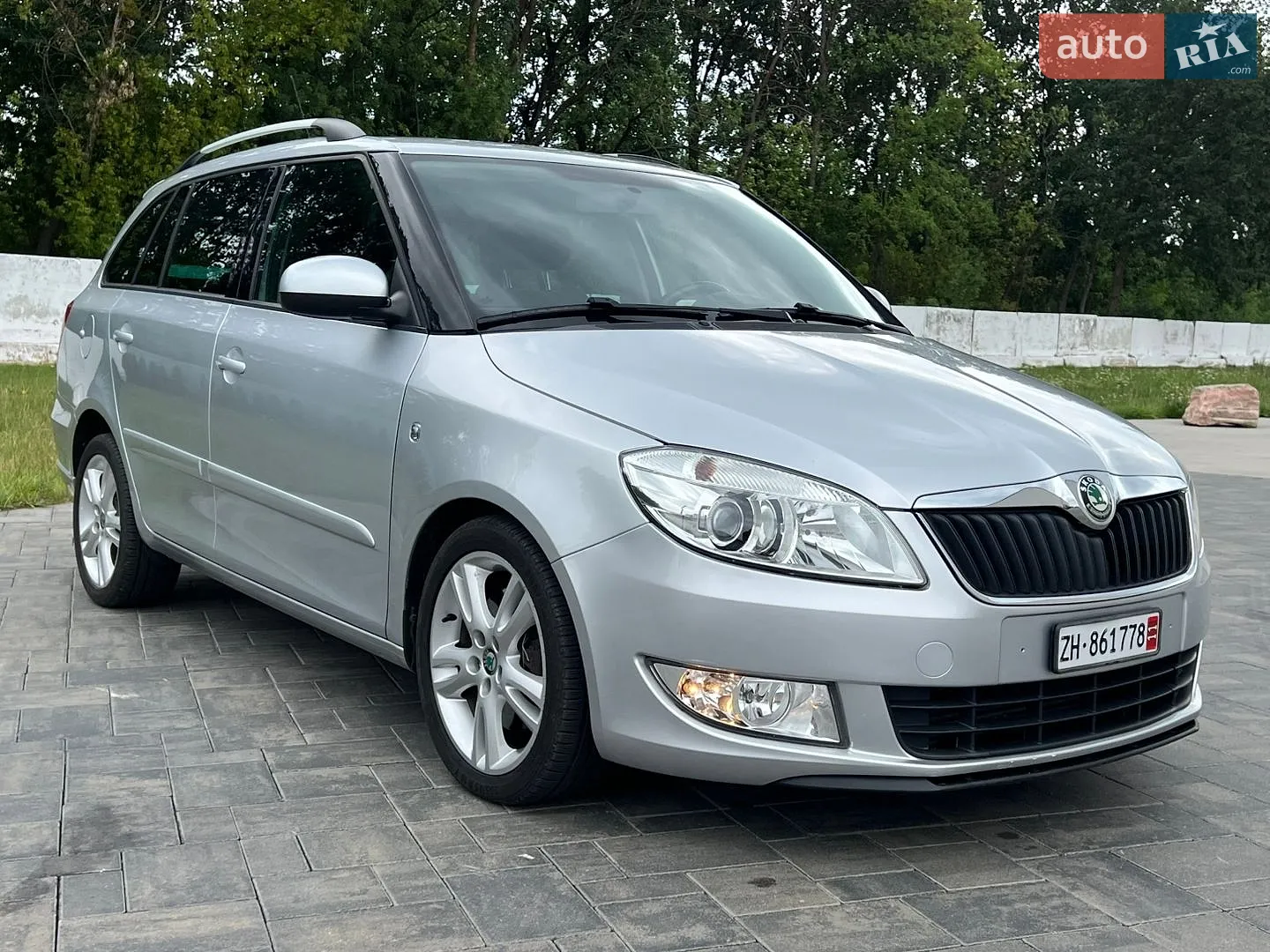2010 Skoda Fabia - мініатюра 156