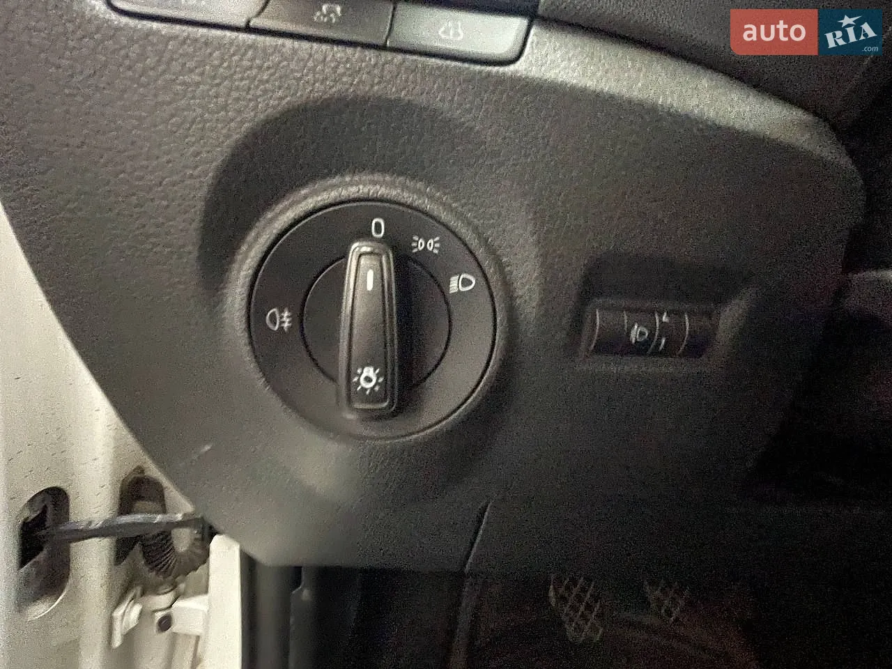 2016 Skoda Fabia - мініатюра 23
