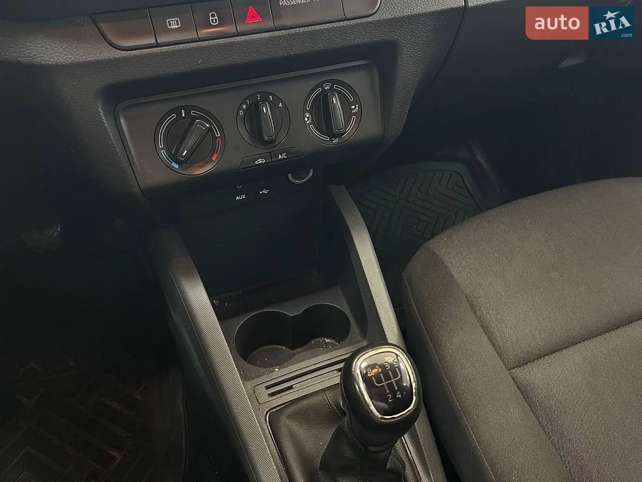 2016 Skoda Fabia - мініатюра 26