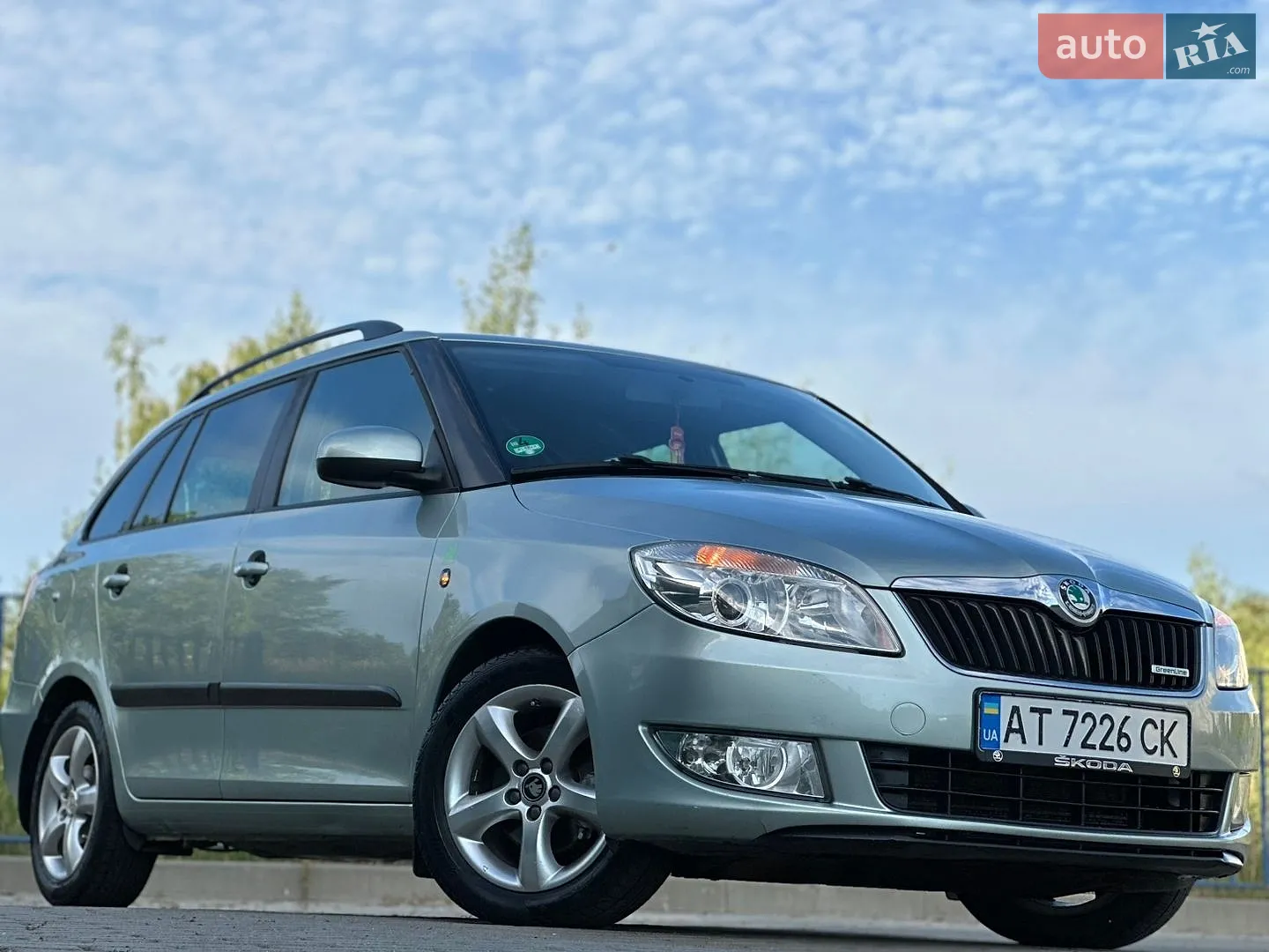 2011 Skoda Fabia - мініатюра 9