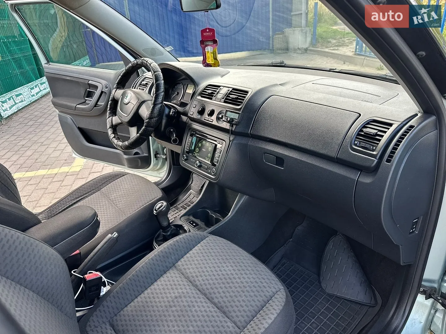 2011 Skoda Fabia - мініатюра 33