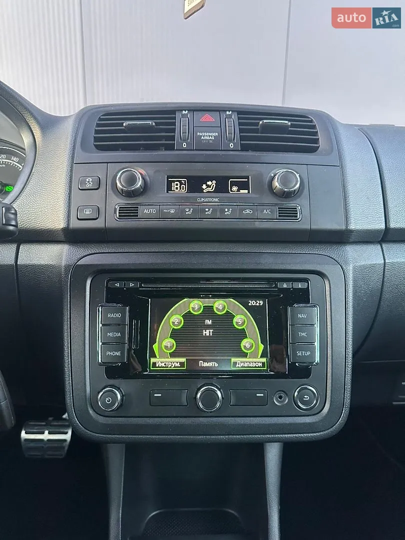 2014 Skoda Fabia - мініатюра 20
