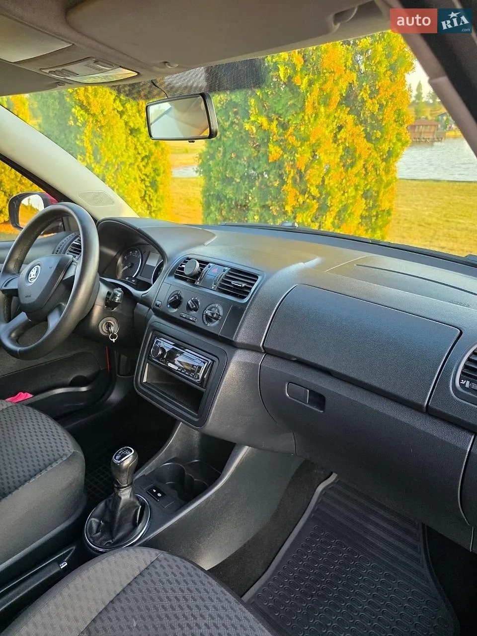2013 Skoda Fabia - мініатюра 10