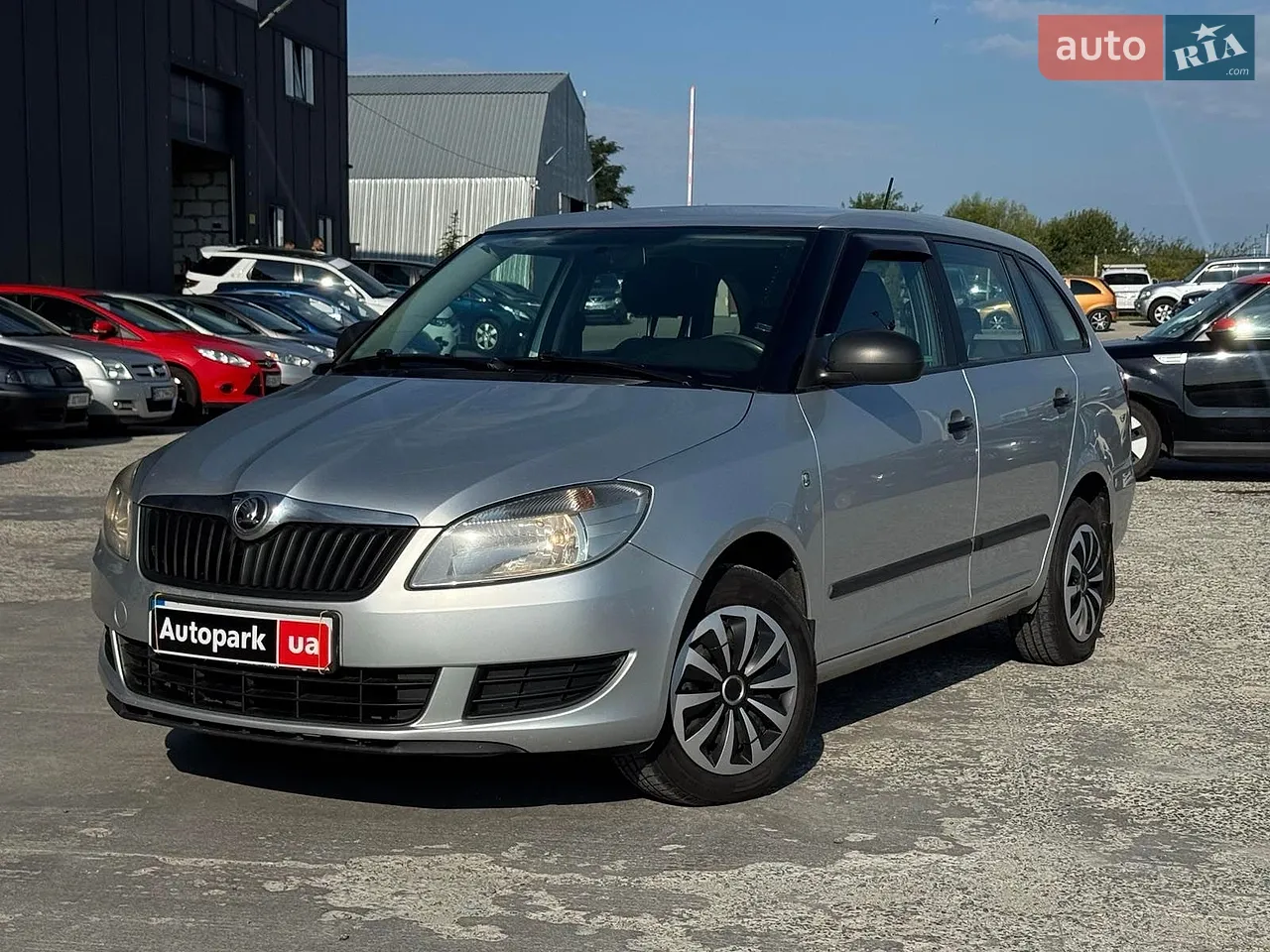2013 Skoda Fabia - мініатюра 34