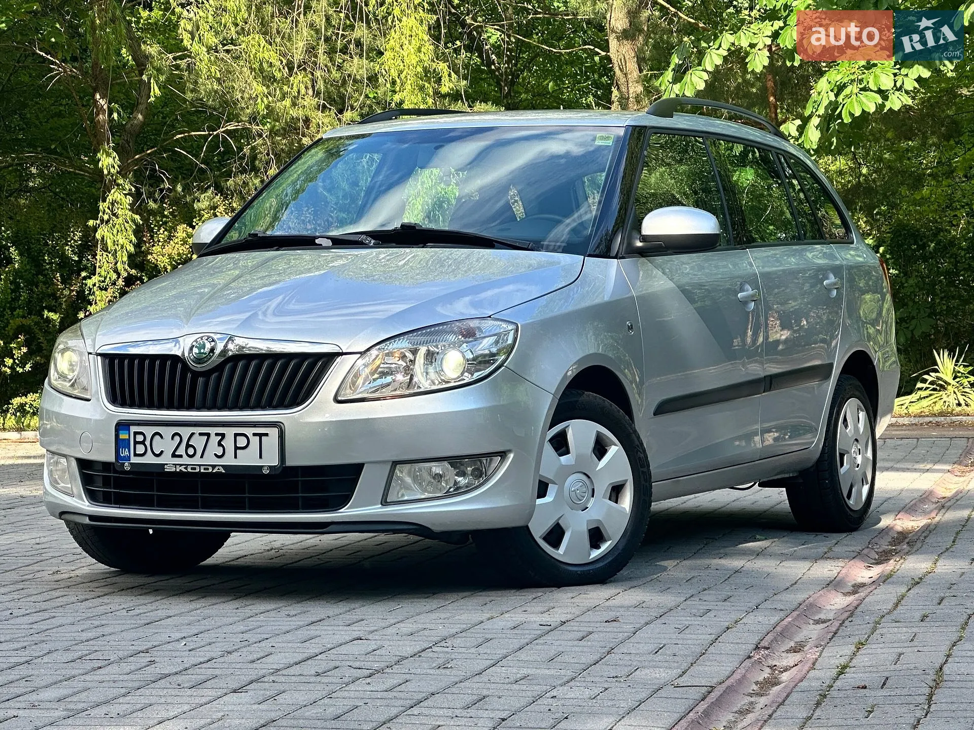 2010 Skoda Fabia - мініатюра 28