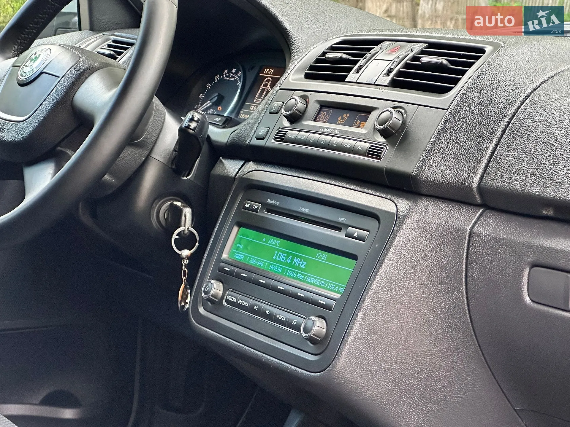 2010 Skoda Fabia - мініатюра 82
