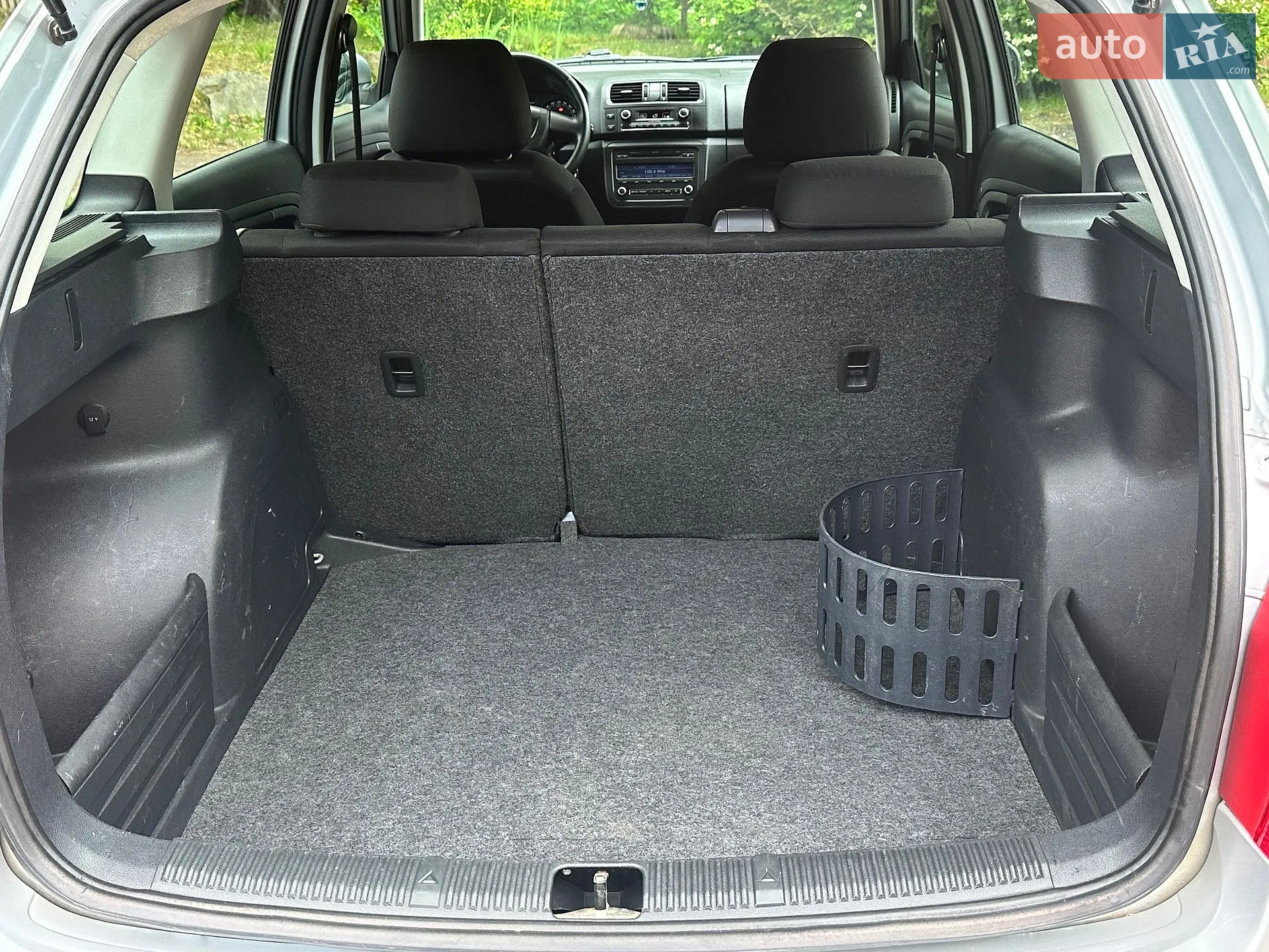2010 Skoda Fabia - мініатюра 92