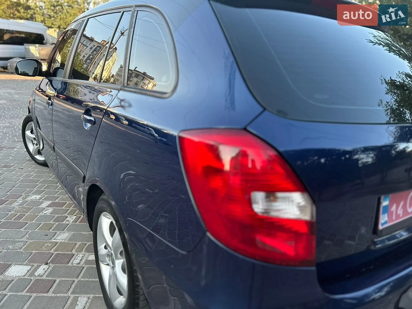 2010 Skoda Fabia - мініатюра 15