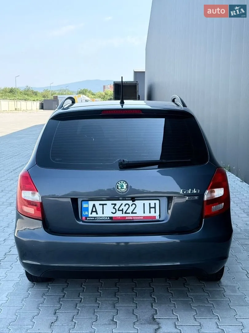 2012 Skoda Fabia - мініатюра 3