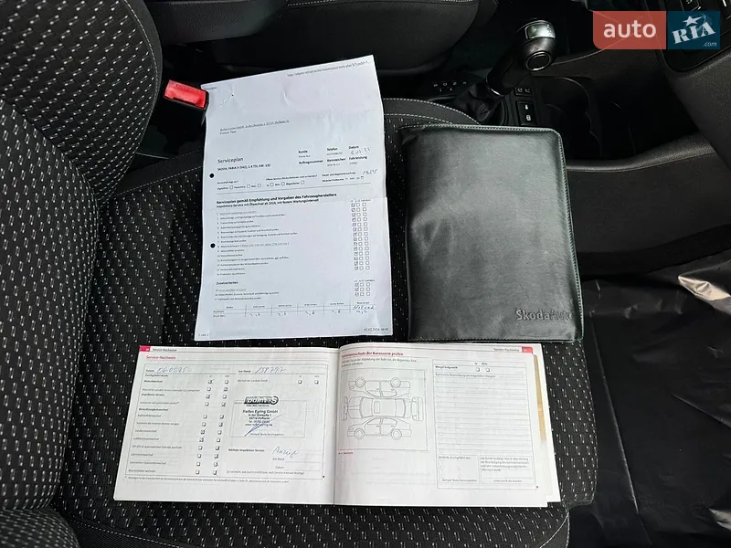 Хэтчбек Skoda Fabia 2010 в Луцке документ
