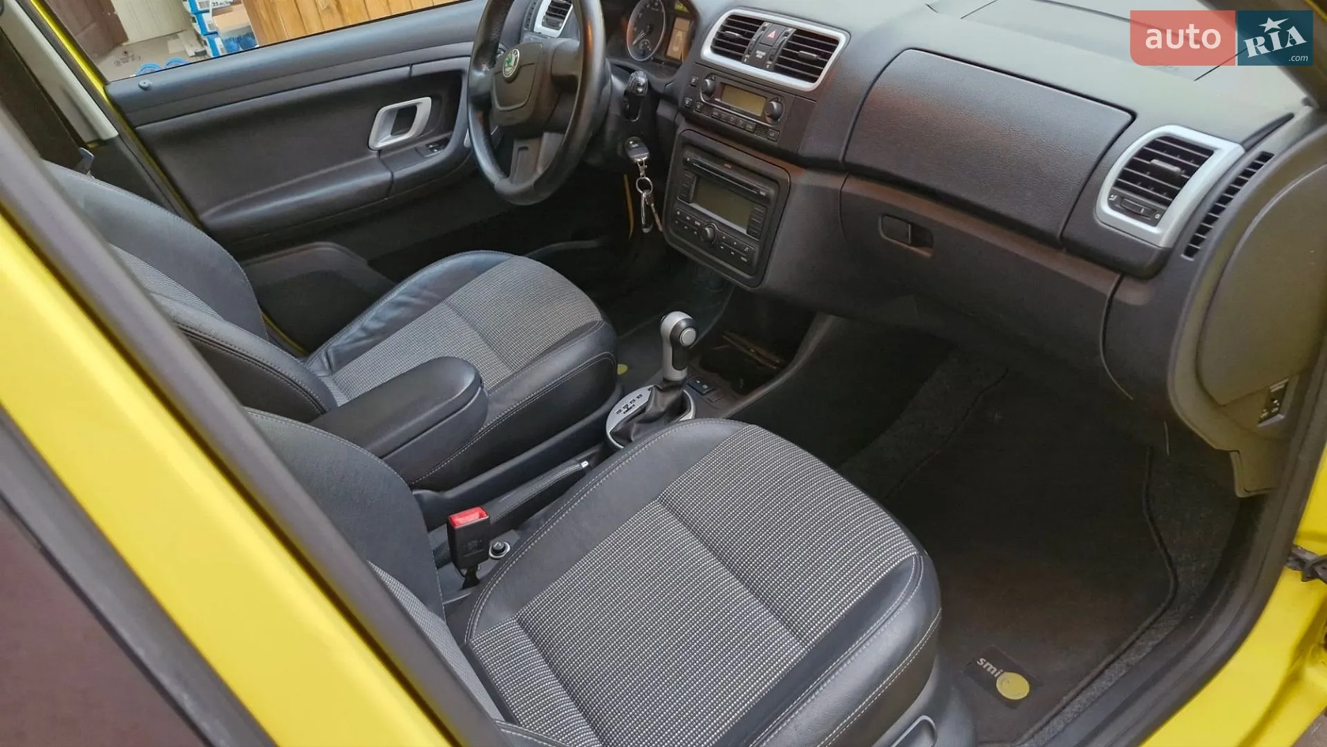 2010 Skoda Fabia - мініатюра 15