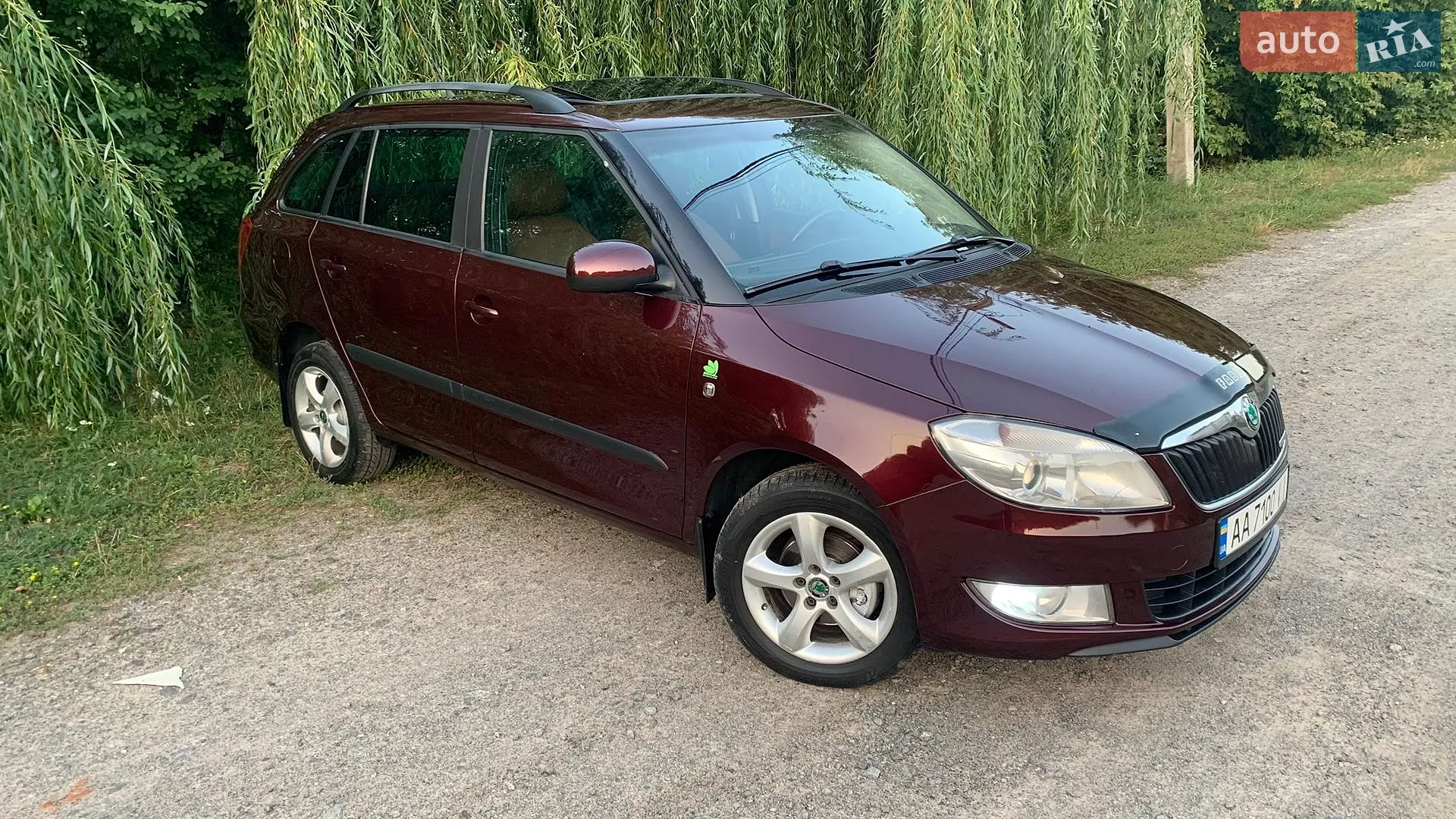 2011 Skoda Fabia - мініатюра 2