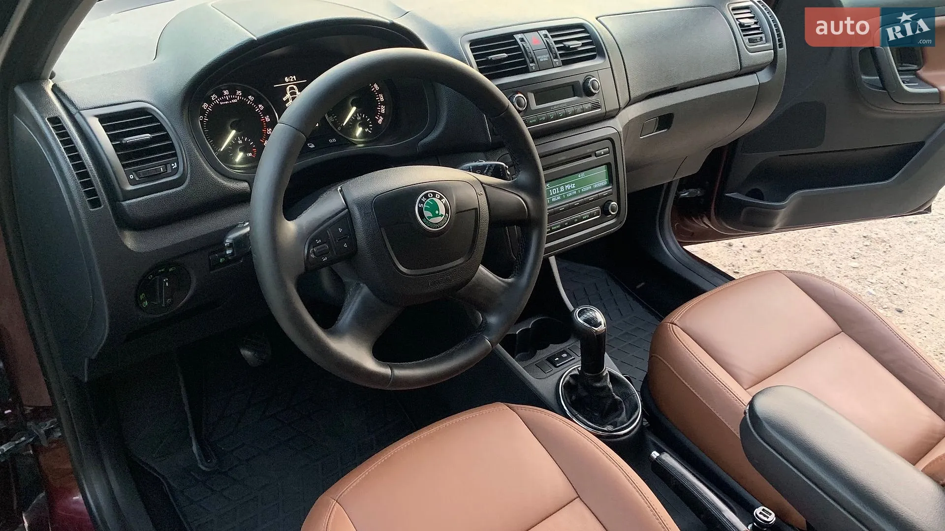 2011 Skoda Fabia - мініатюра 25